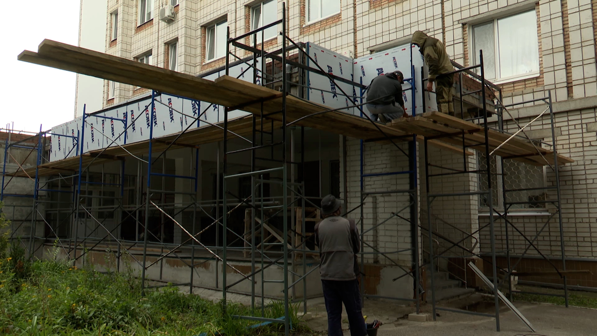 В регионе продолжают обновлять медицинские учреждения