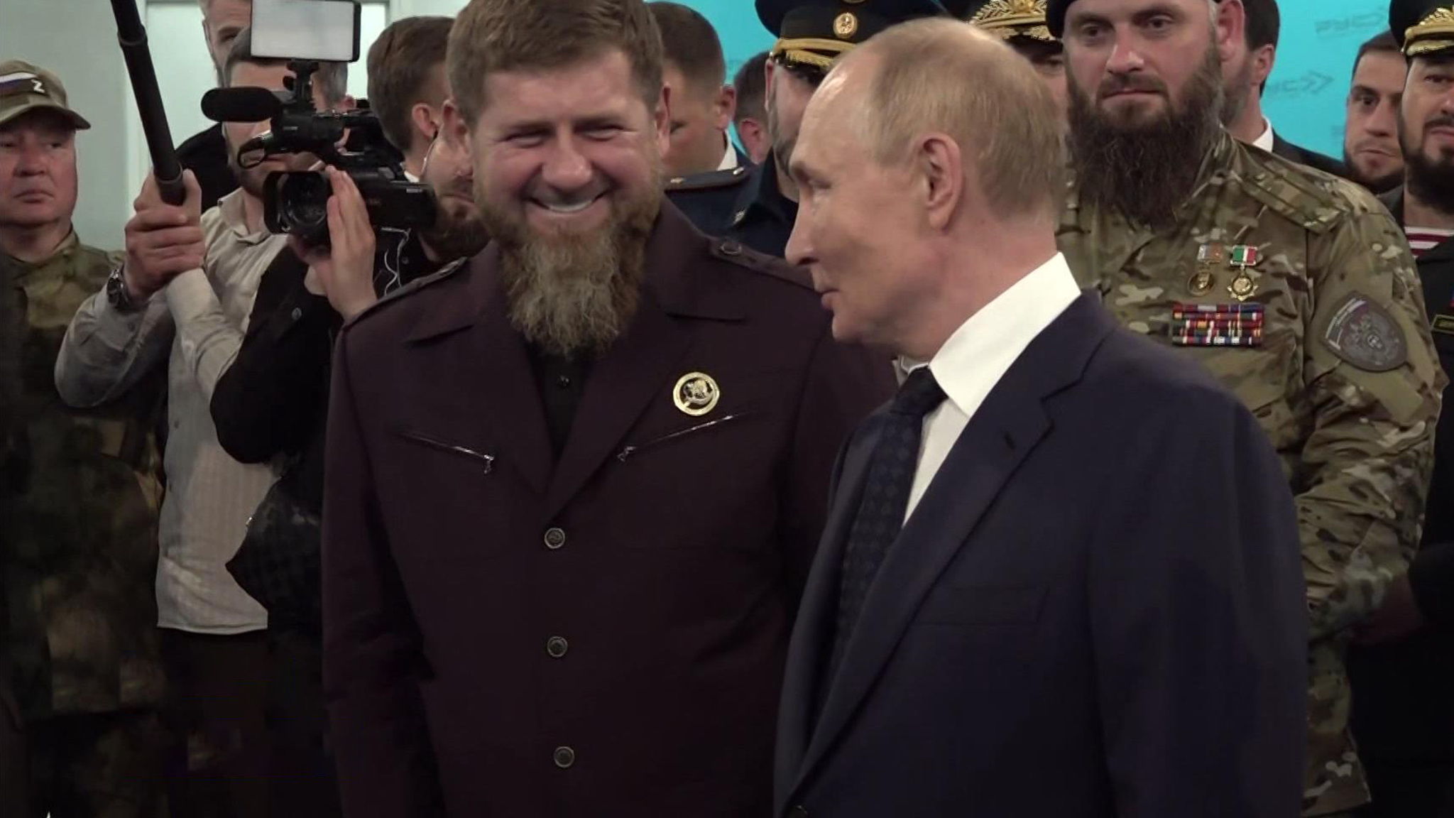 В Гудермесе Путину показали мощный комплекс подготовки лучших бойцов