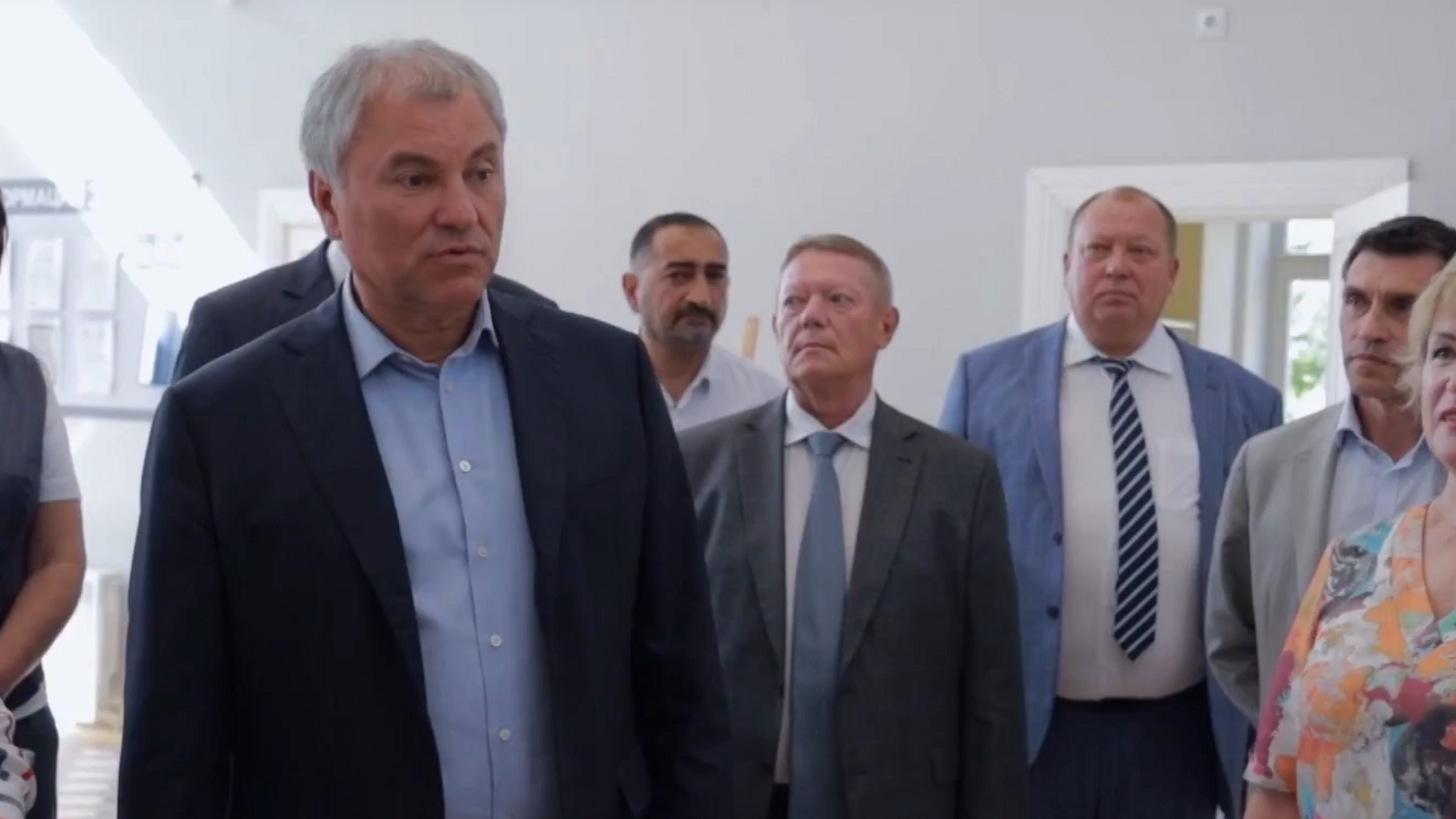 Вячеслав Володин посетил Вольск, где ознакомился с завершением реставрации здания бывшей городской амбулатории