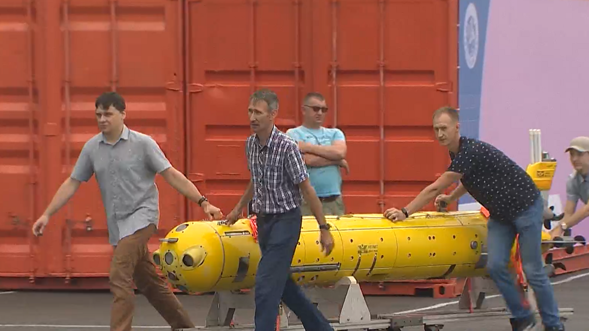 "Восточный бриз-2024": 120 человек ищут "клад" на дне Амурского залива