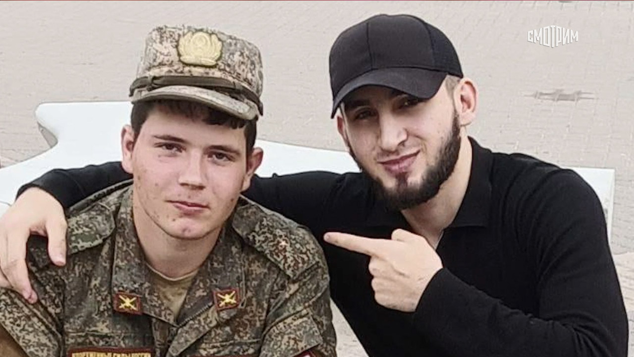 18-летний Али Наурузов отправился добровольцем на фронт, чтобы найти друга