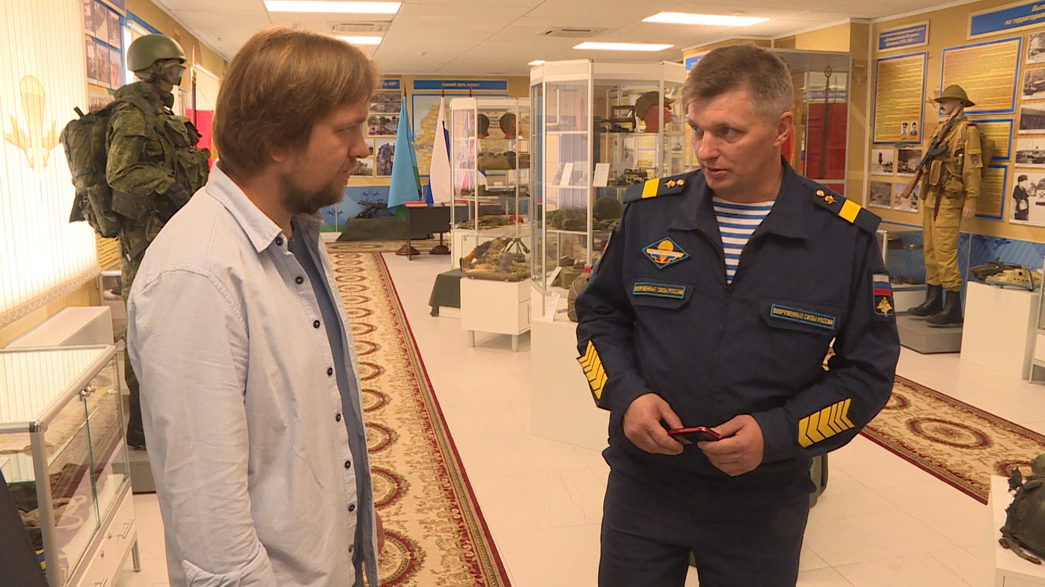 Военнослужащим поступают звонки с предложением предать Родину