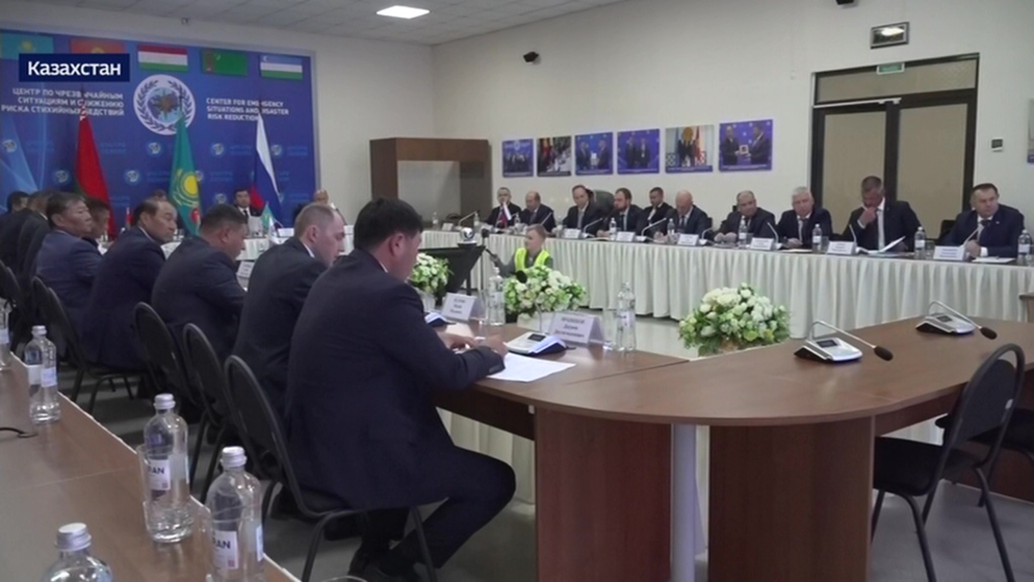 Александр Куренков прибыл с рабочей поездкой в Казахстан
