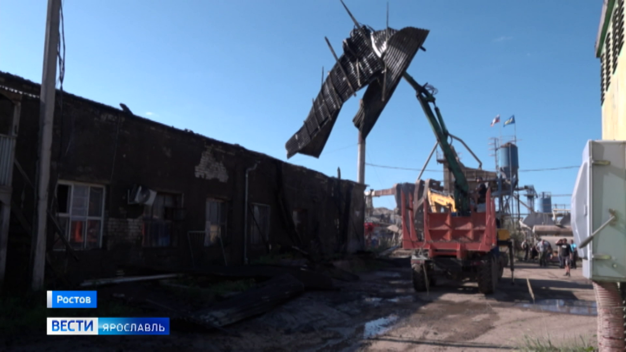 В Ростове пожару в одном из ангаров был присвоен второй ранг