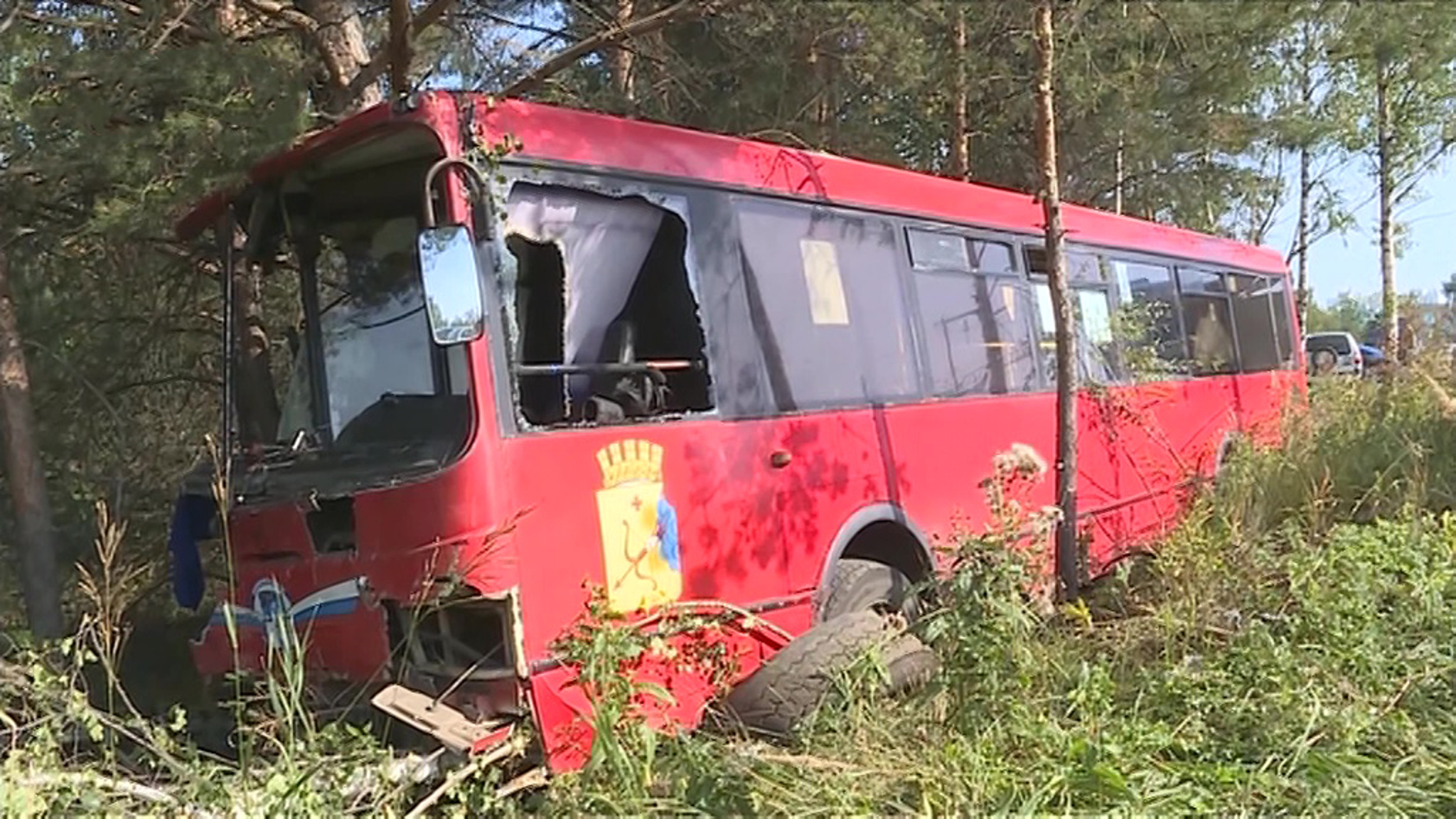 Водитель автобуса стал виновником массового ДТП в Кирове
