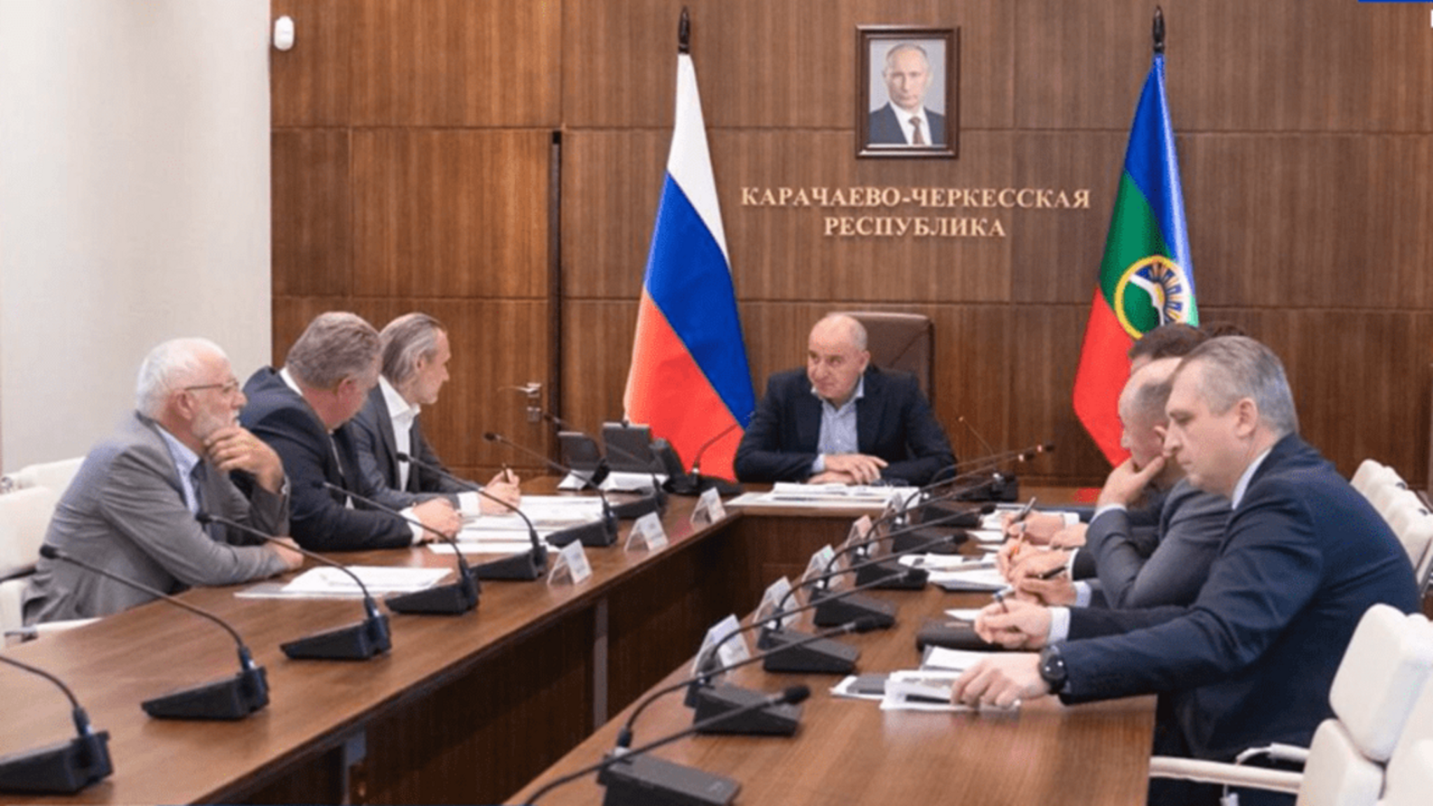 Рашид Темрезов: синхронизировали действия правительства, района и инвестора по подготовке к реализации проекта в селе Красный Курган