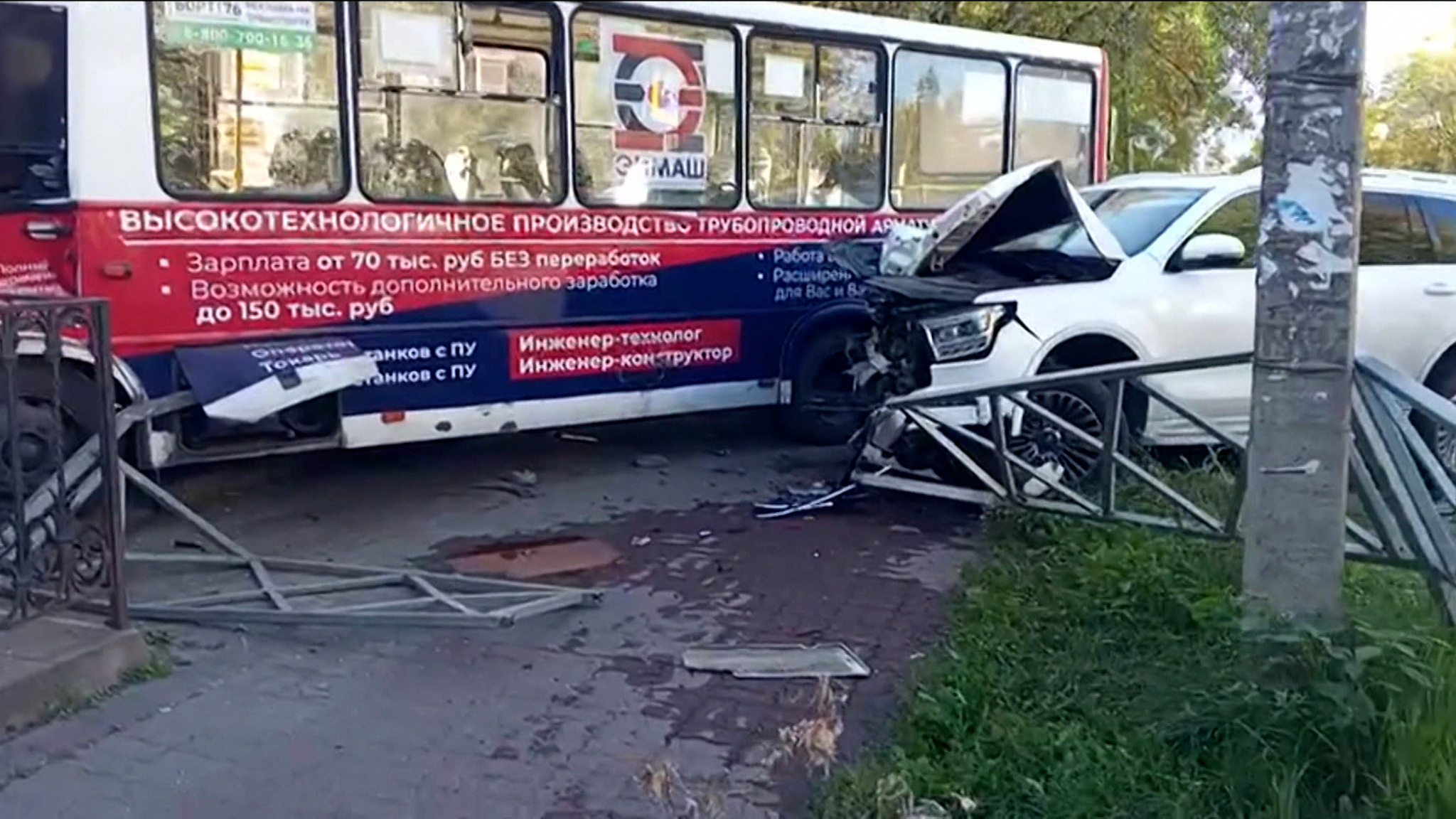 В обстоятельствах ДТП с участием депутата ярославской Думы разбирается СК