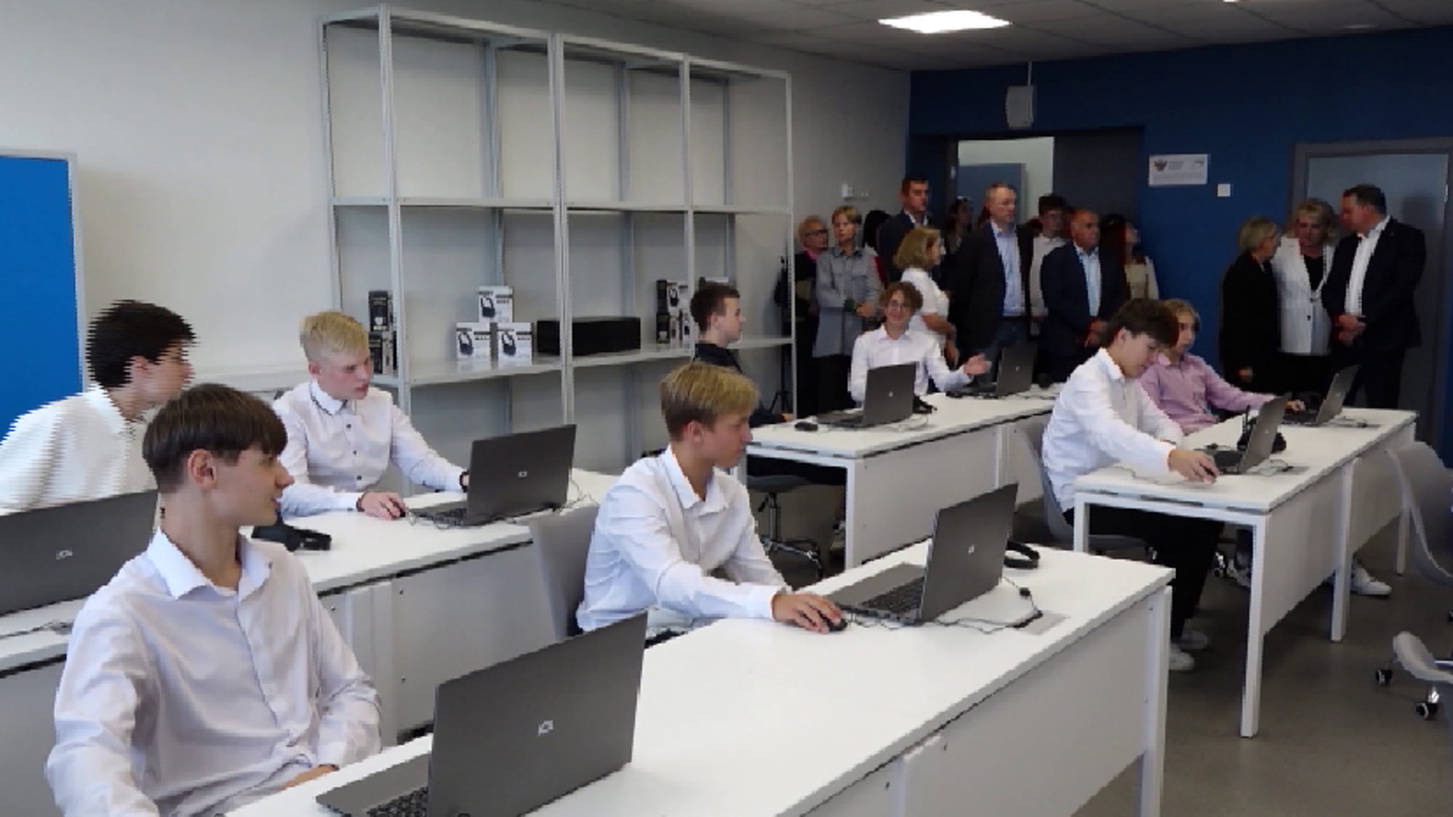 Осваивать современные IT-тренды теперь смогут тагильские школьники