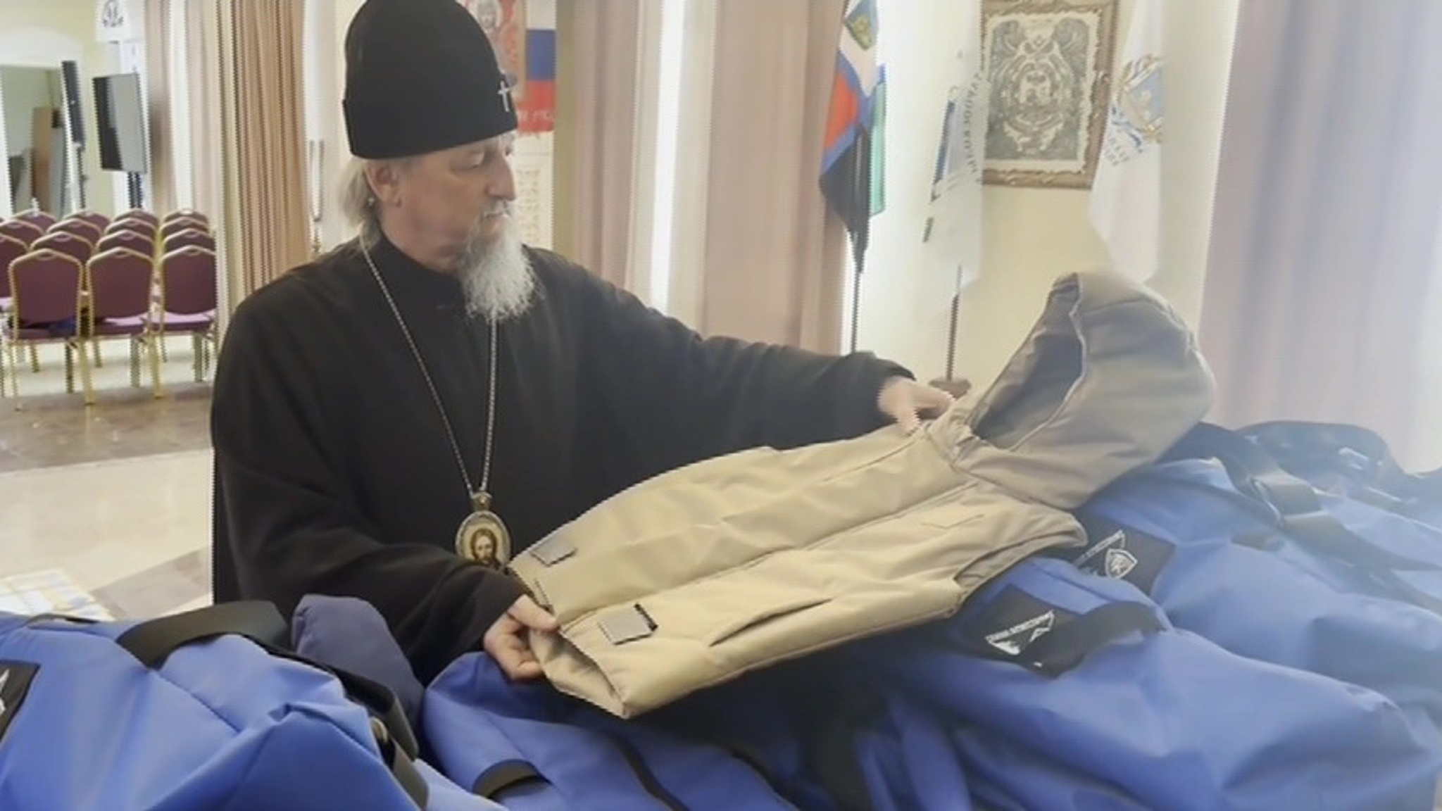 Белгородские священники собирают бронежилеты для Курской области
