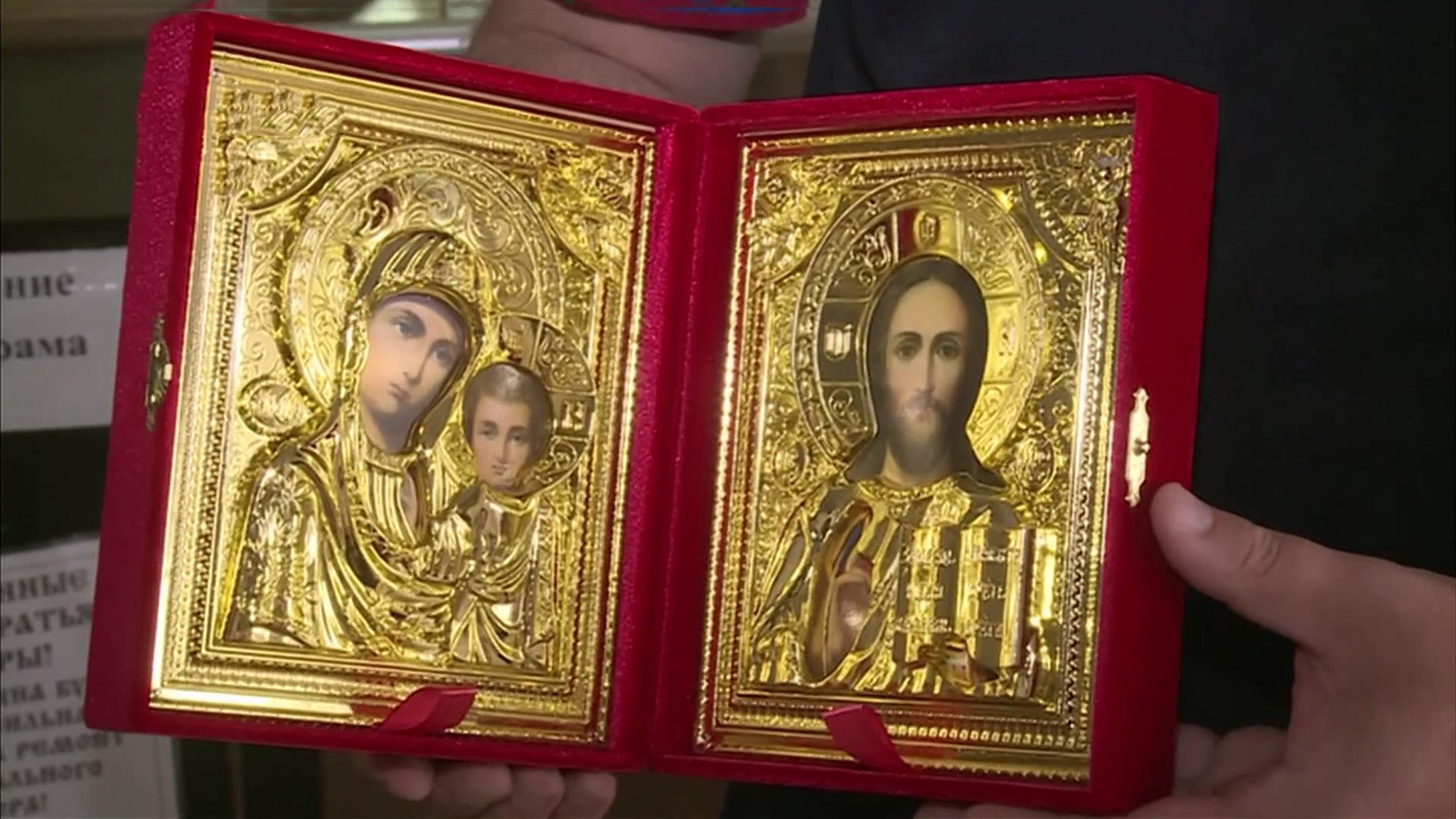 Складень из церковной лавки в Ахтубинске был похищен средь бела дня
