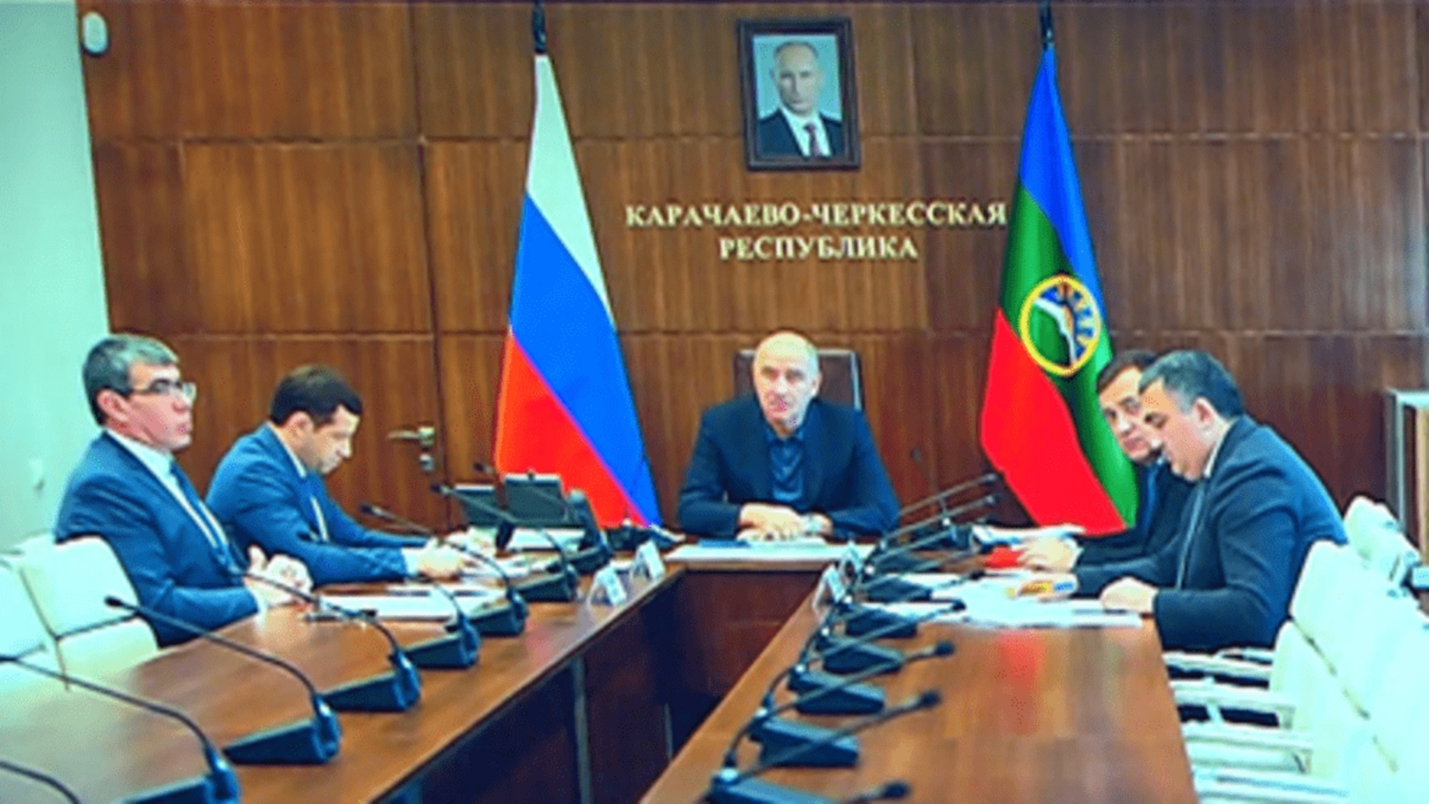 Глава Карачаево-Черкесии принял участие в заседании Правкомиссии по региональному развитию