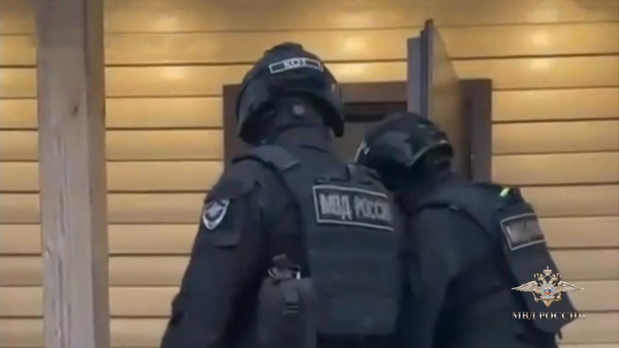 В Петербурге задержали супружескую пару за организацию незаконной миграции