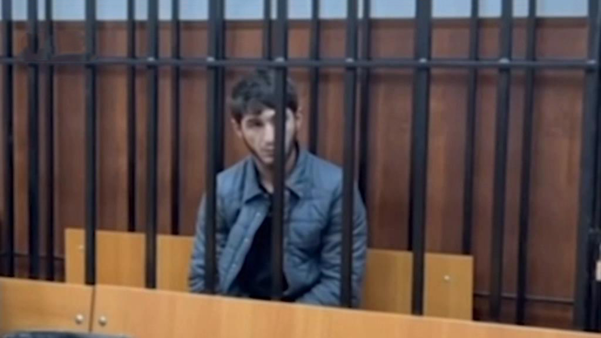 Лихачей, избивших в Дагестане сотрудников ДПС, отправили в СИЗО