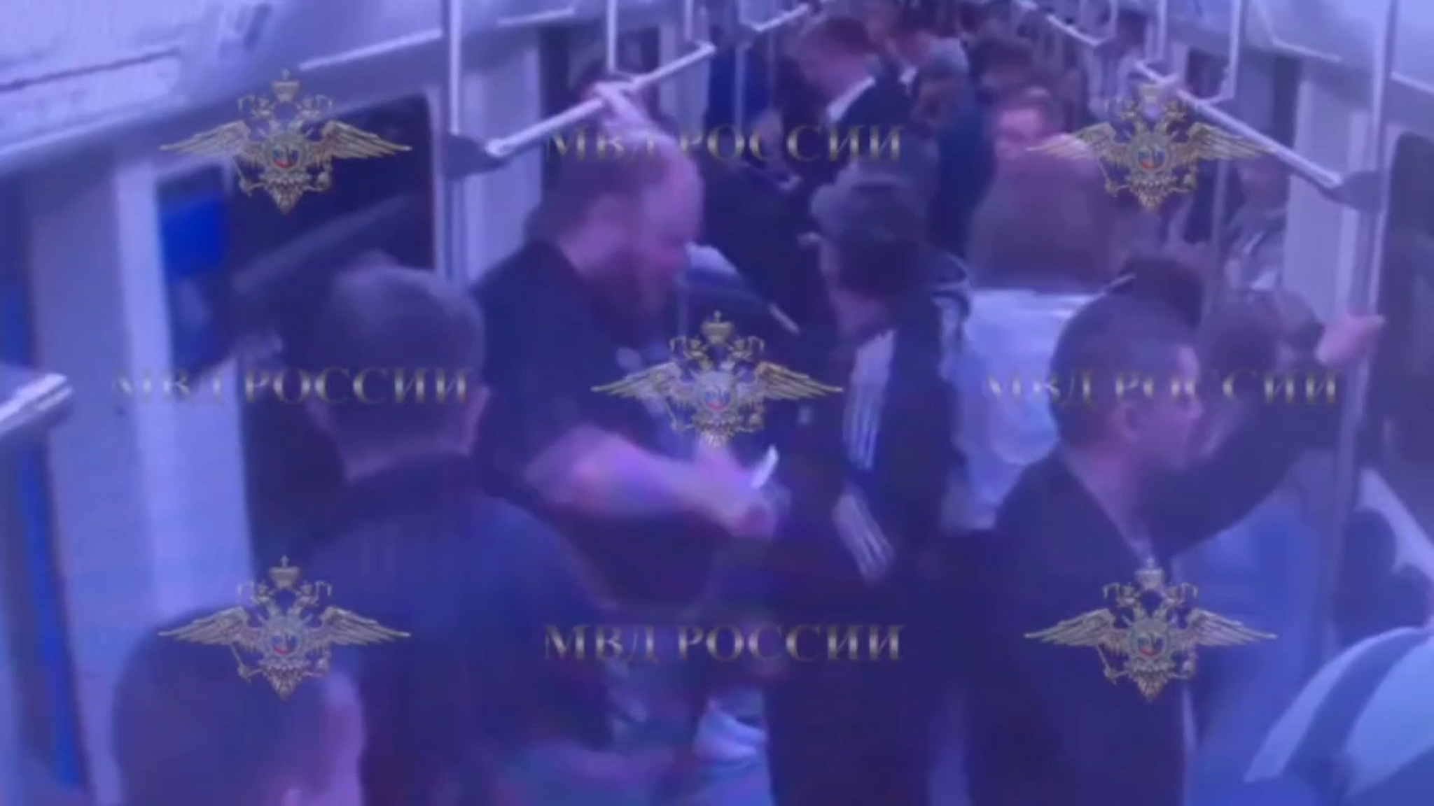 В столичном метро москвич порезал ножом приезжего волгоградца