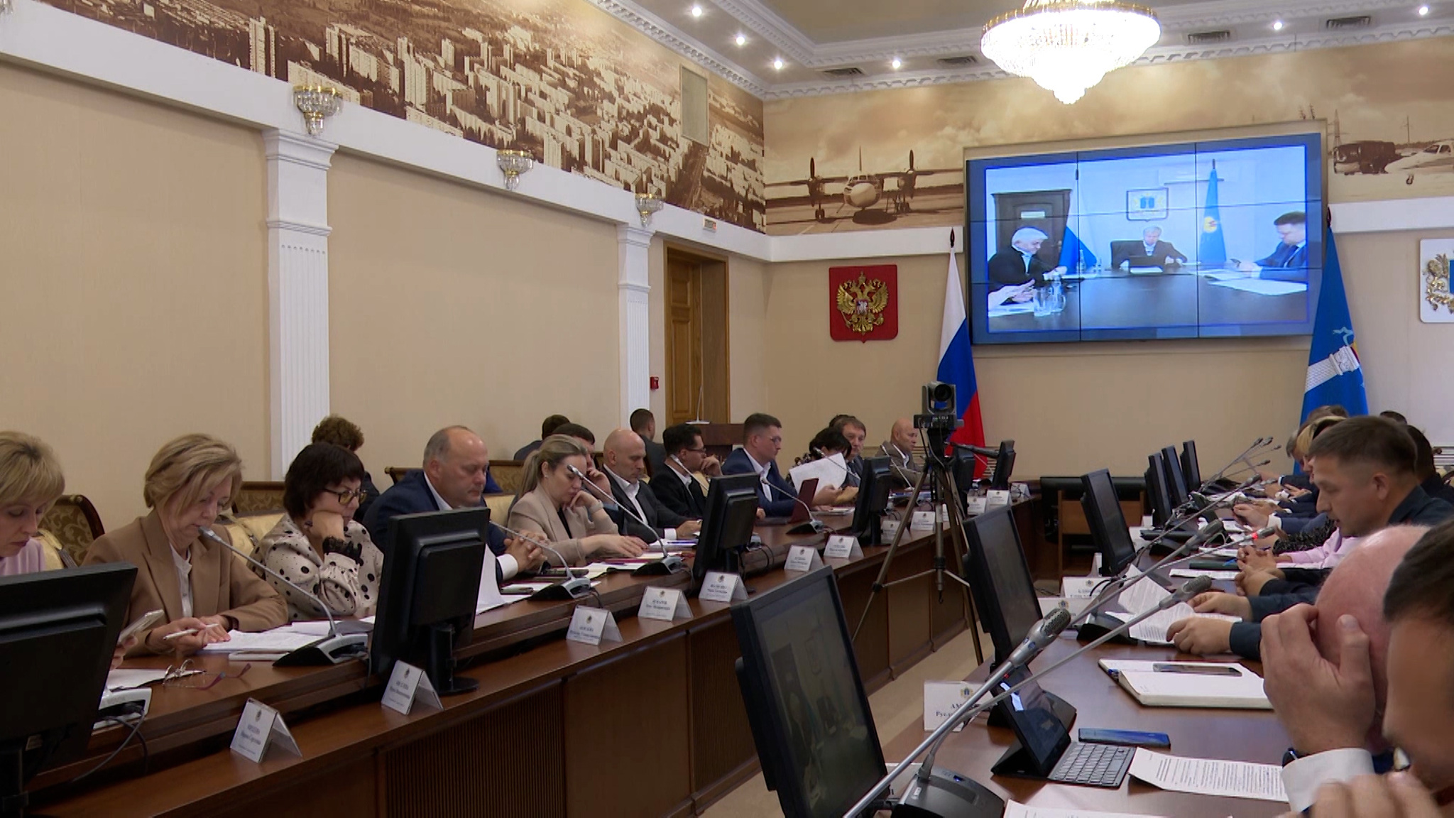 Подготовка к зиме, реализация нацпроектов, межрегиональная и международная кооперация