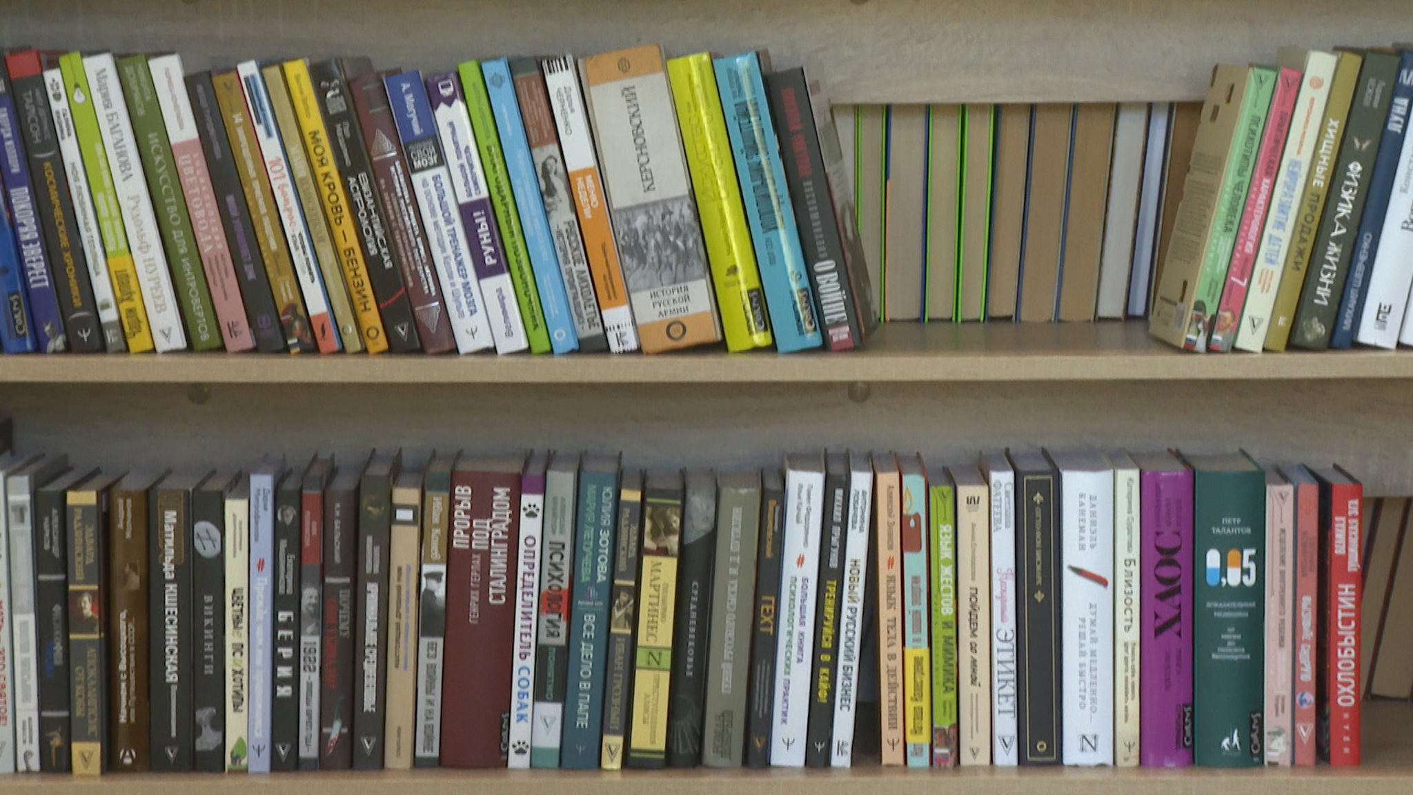 Интерактивные зоны и книжный фонд первой модельной библиотеки показали волгоградцам