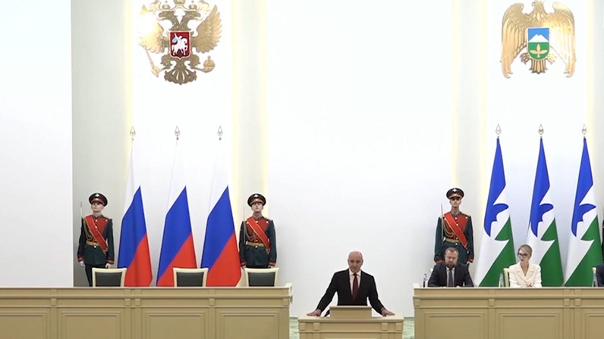 Рашид Темрезов принял участие в церемонии вступления Казбека Кокова в должность главы Кабардино-Балкарии
