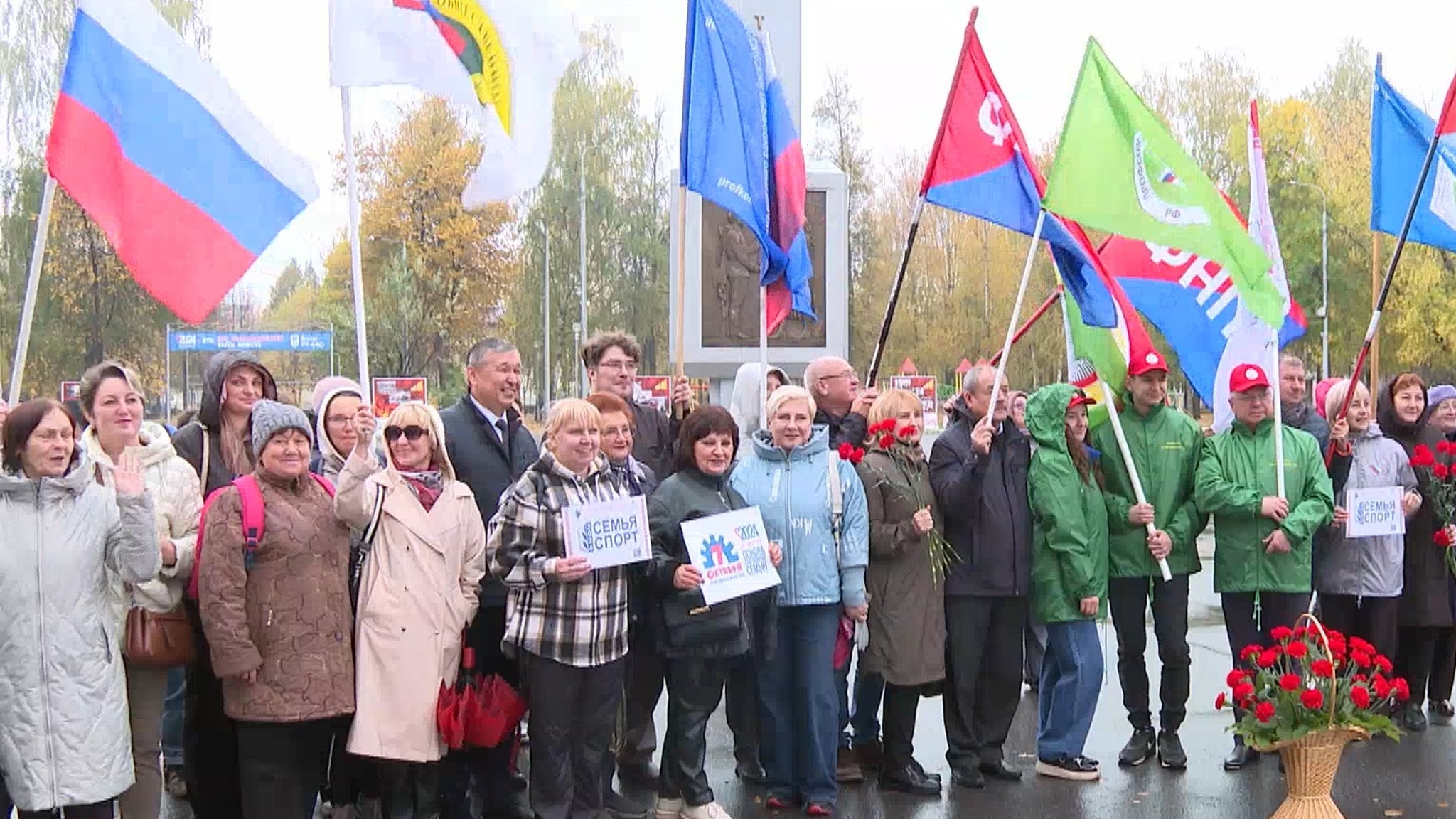 Профсоюзы провели в Йошкар-Оле акцию в поддержку достойного труда как основы благополучия семьи