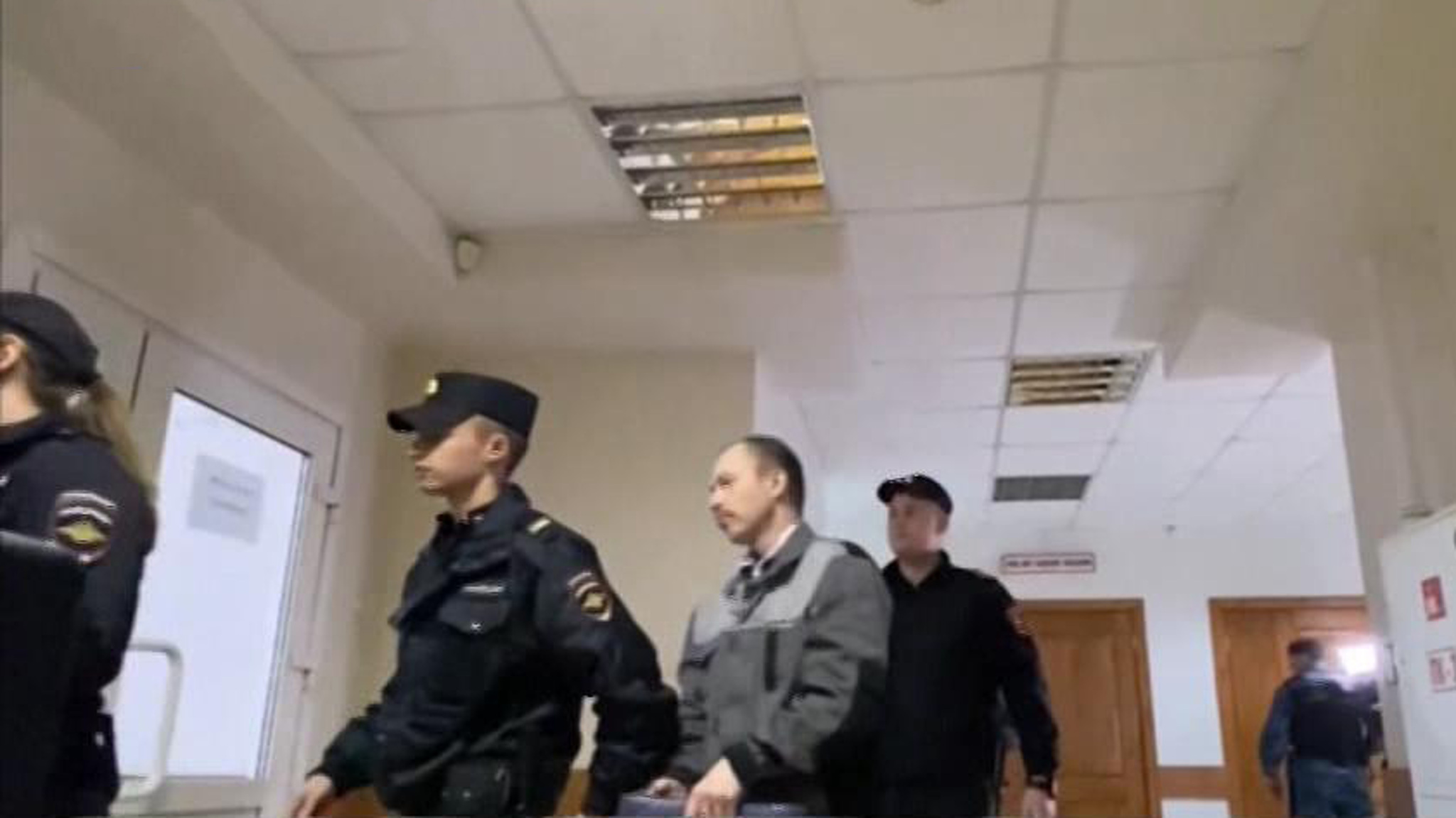 Ушла рыбачить и пропала. Муж погибшей вину не признает