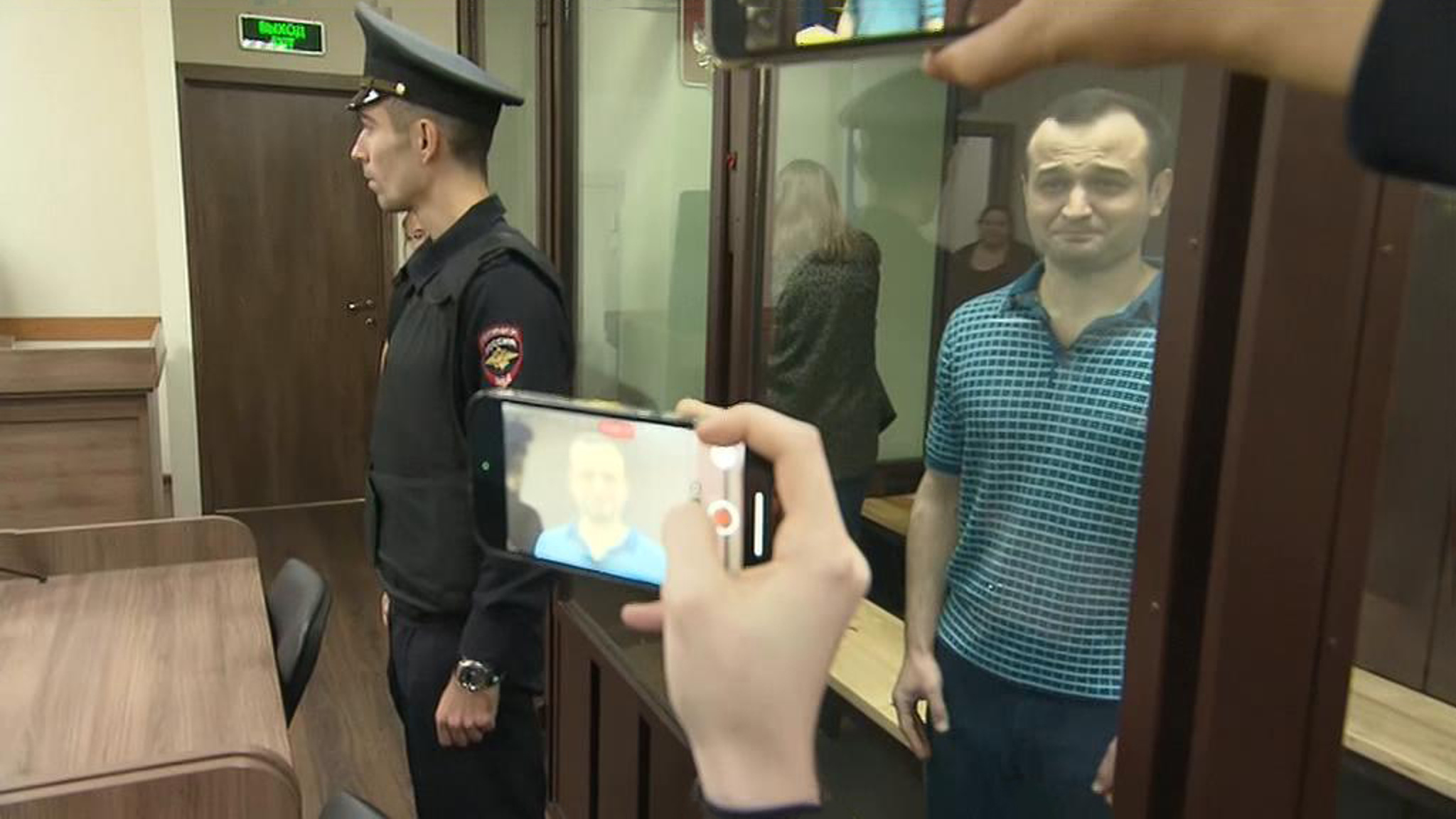 Смотрите в итоговом выпуске – откат в 90-е, провокаторы на дорогах, допрос Шляфмана