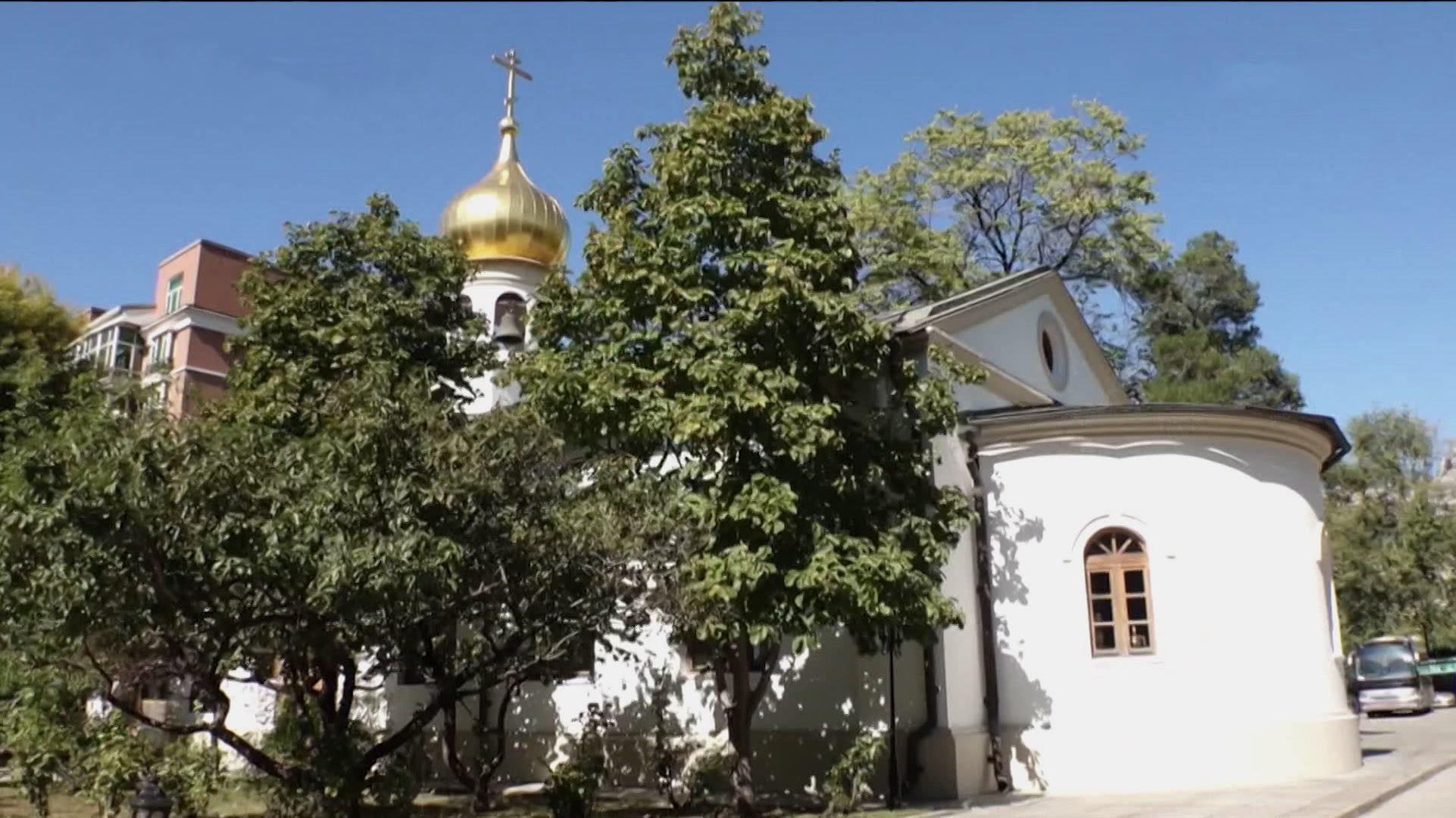 Художники Палеха завершили роспись Успенской церкви