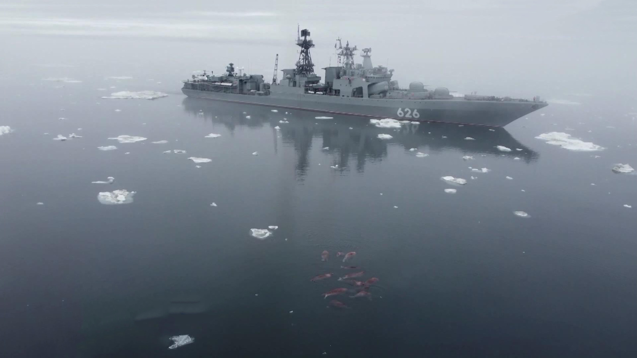 Корабли Северного флота впервые преодолели шесть арктических морей