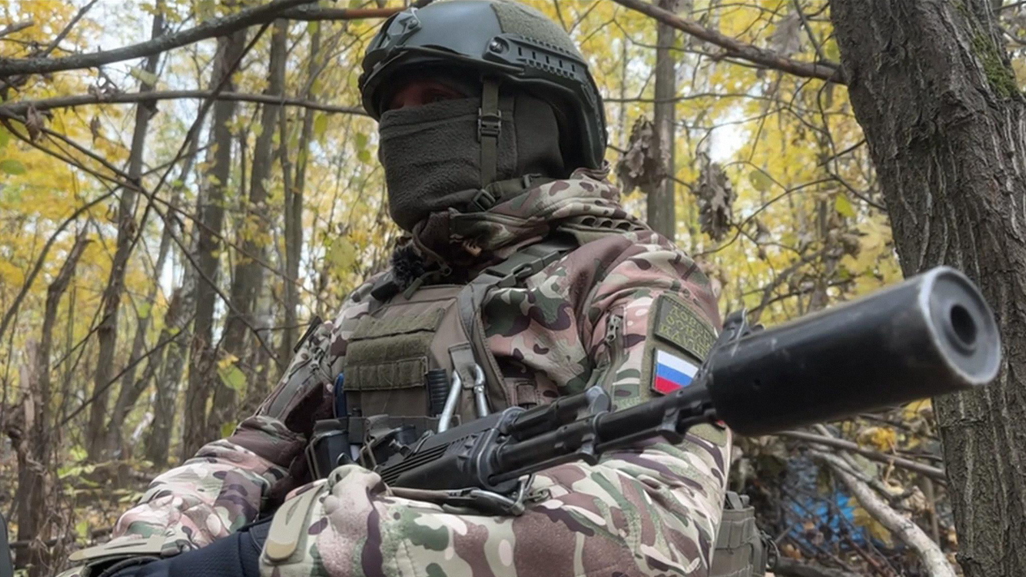 Украинские боевики, сдаваясь в плен, просят прощения