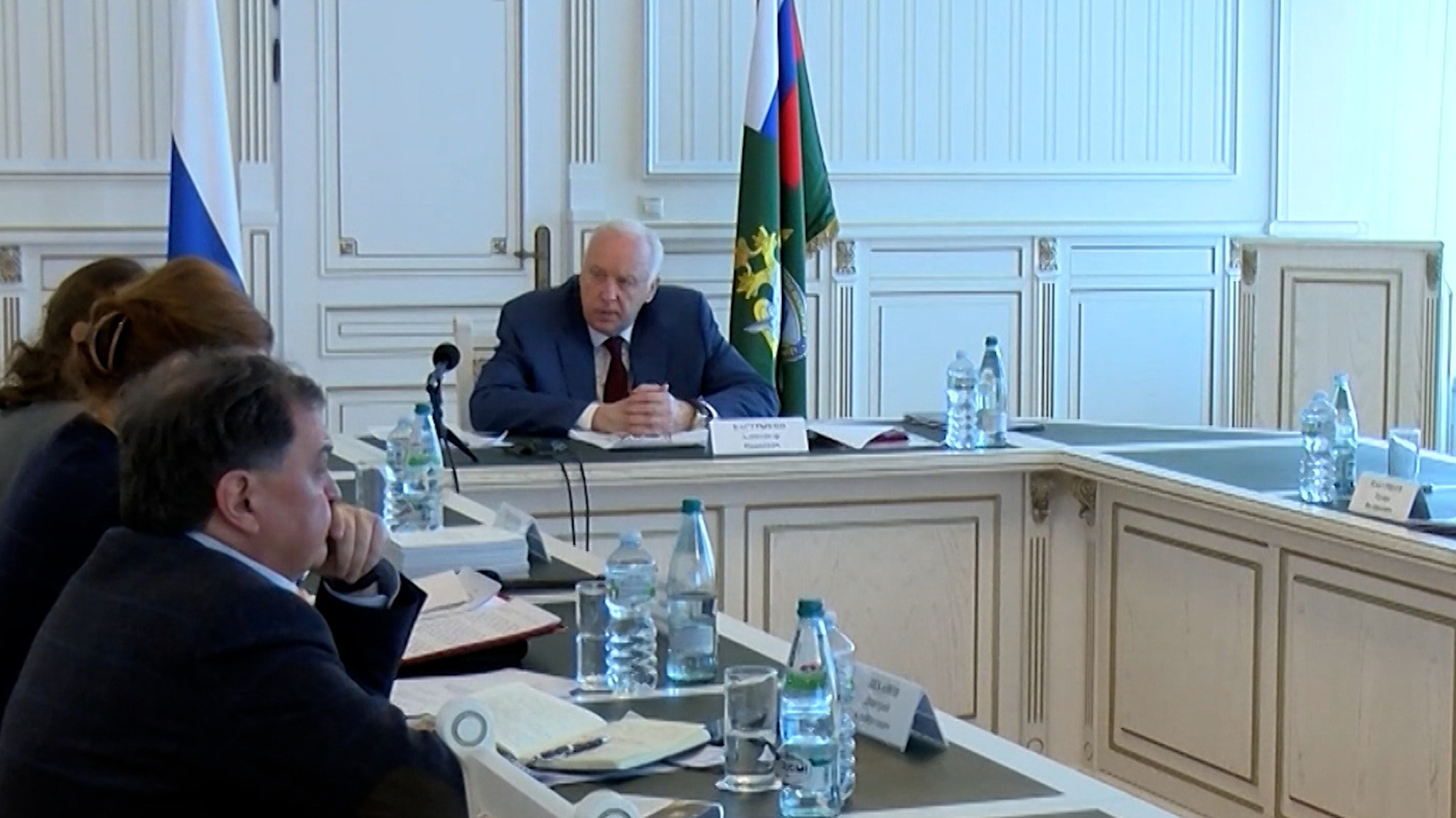 Под руководством Бастрыкина обсудили помощь детям, пострадавшим в ЛНР и ДНР