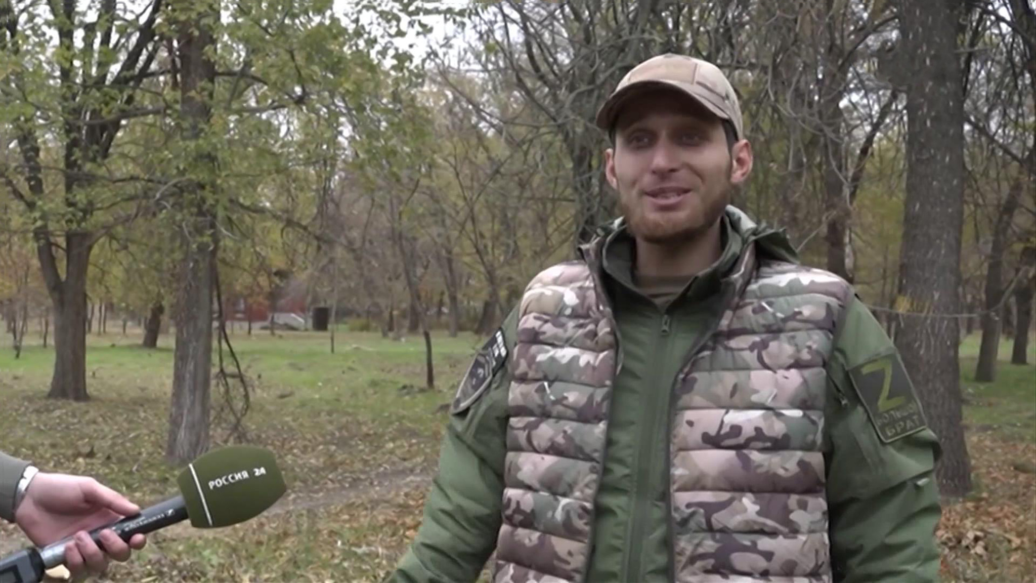 Герой-разведчик Закарья Алиев рассказал, как выживал в настоящем аду