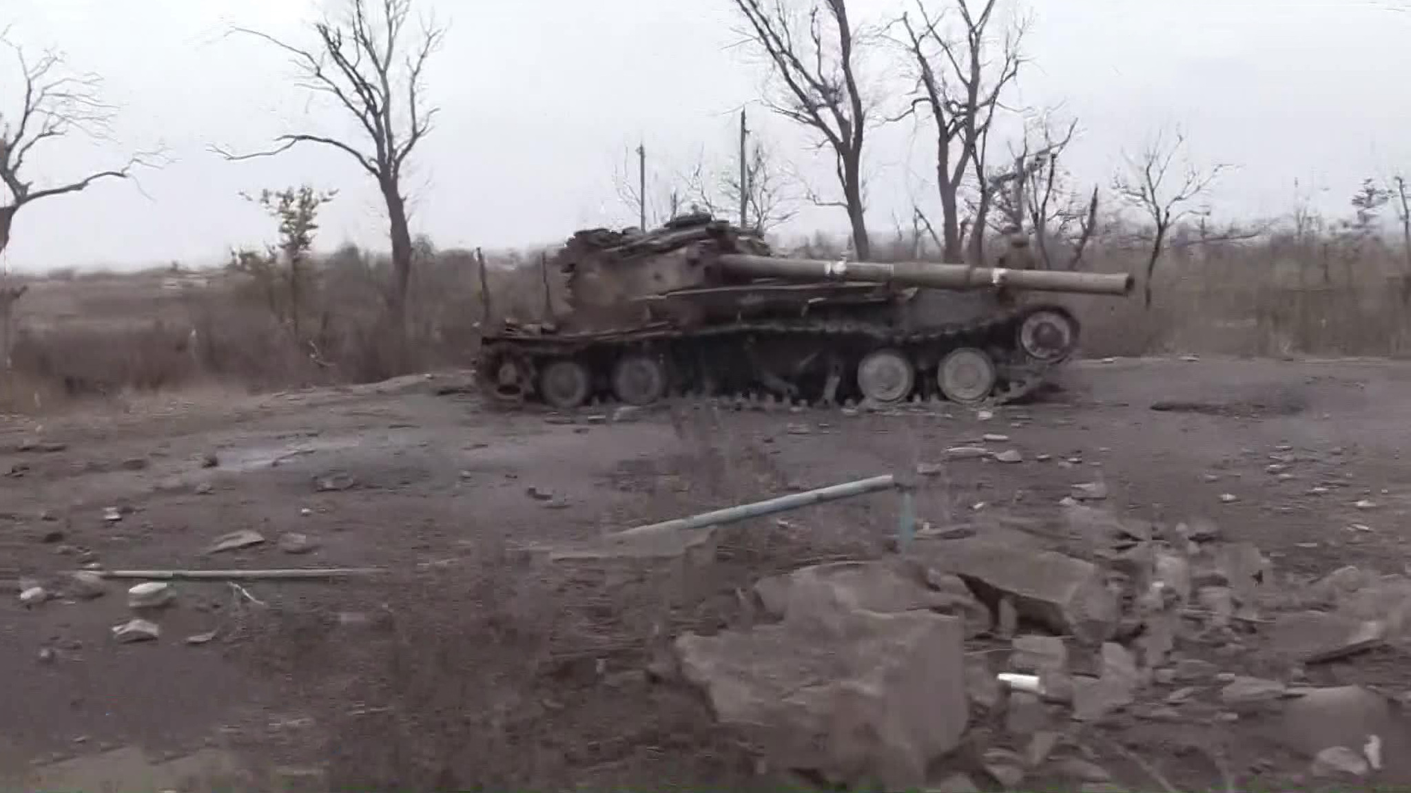 Освобожденный Горняк в ДНР завален боеприпасами ВСУ, в том числе гранатометами