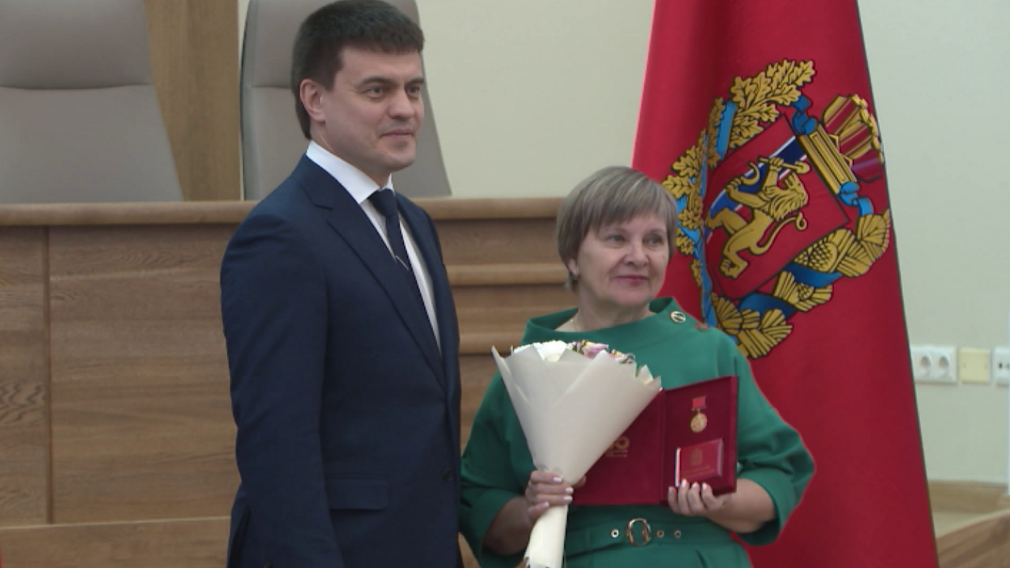 На этой неделе в Красноярске прошла первая церемония награждения Почетным знаком "90-лет Красноярскому краю"