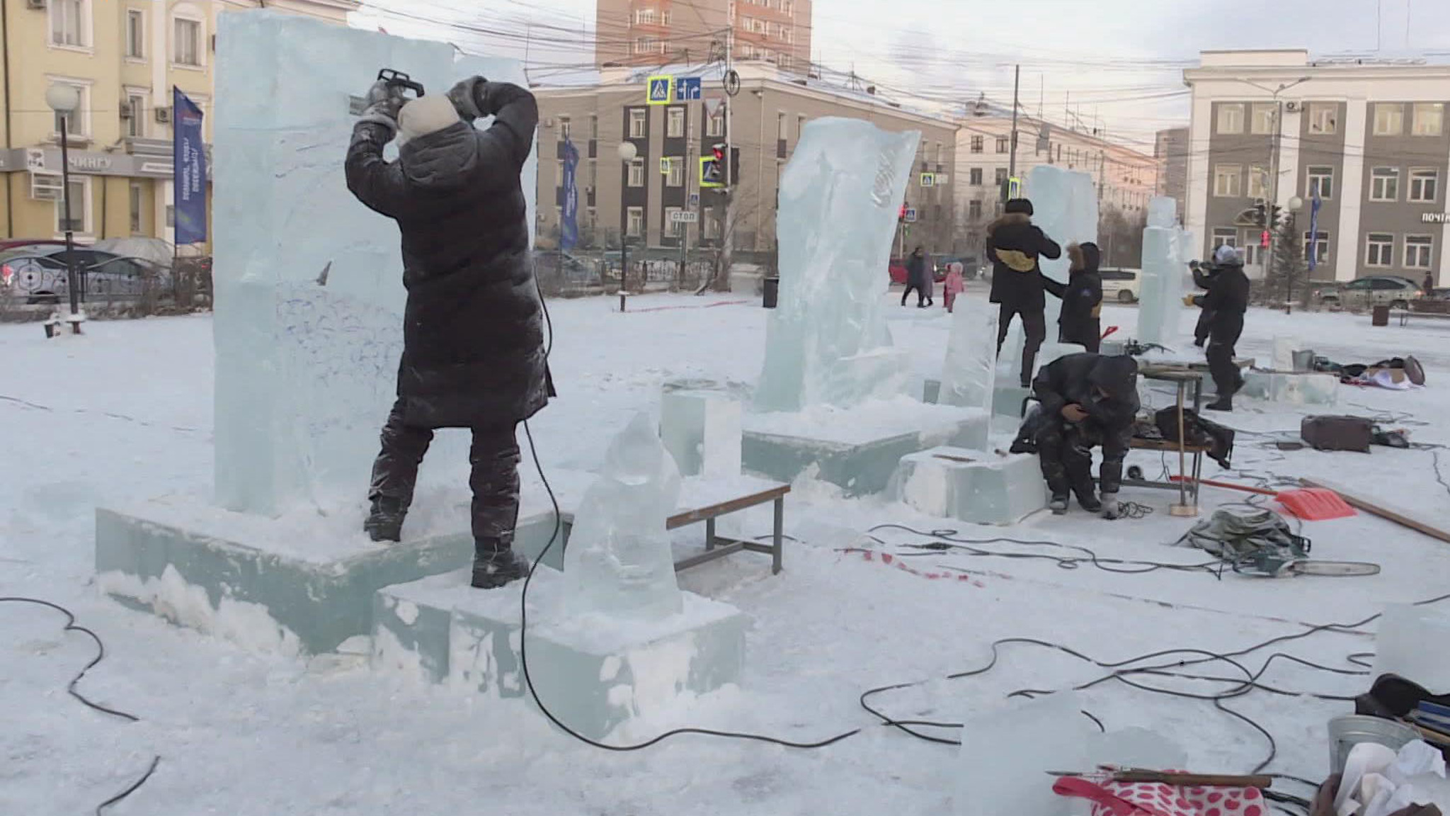 В Якутске прошел блиц-турнир Конкурса ледовых скульптур "Бриллианты Якутии"