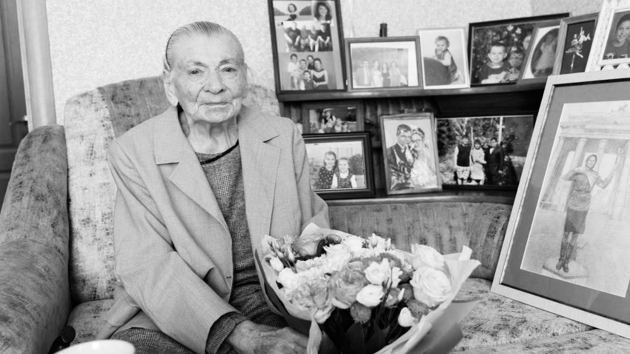 На 101-м году жизни скончалась Мария Лиманская — знаменитая на весь мир регулировщица