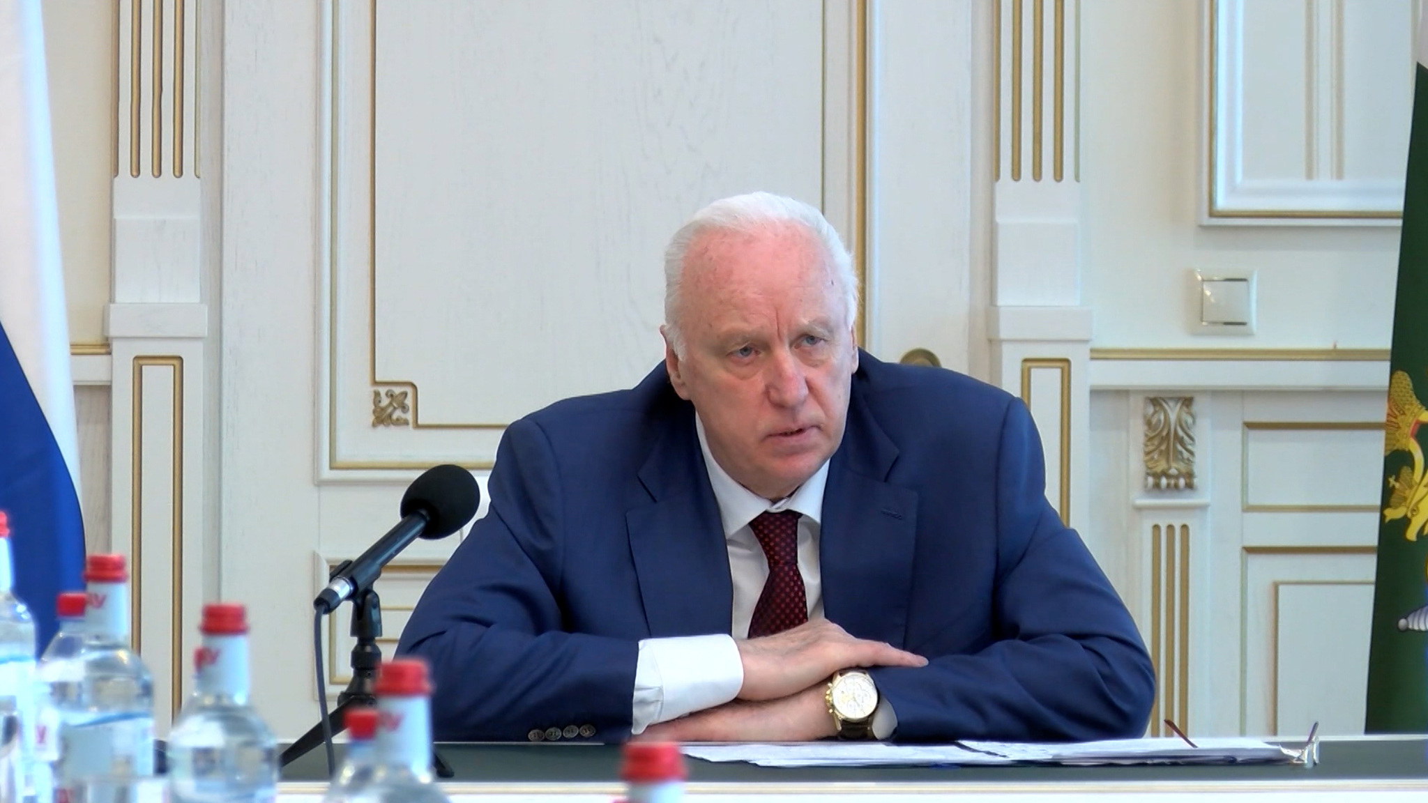 Бастрыкин провел совещание по вопросам работы помощников по СМИ