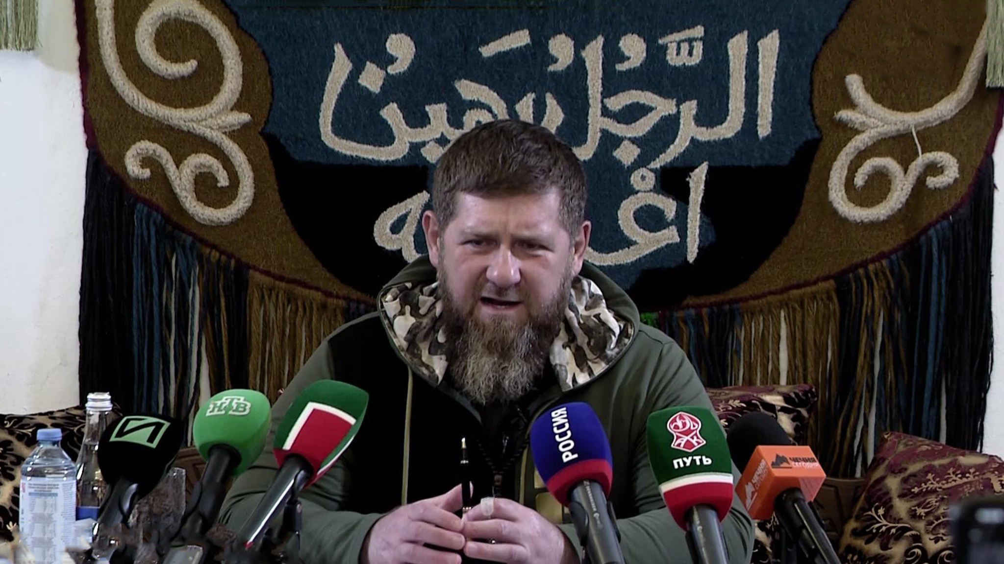 Кадыров пообщался с пленными и дал оценку натовской технике