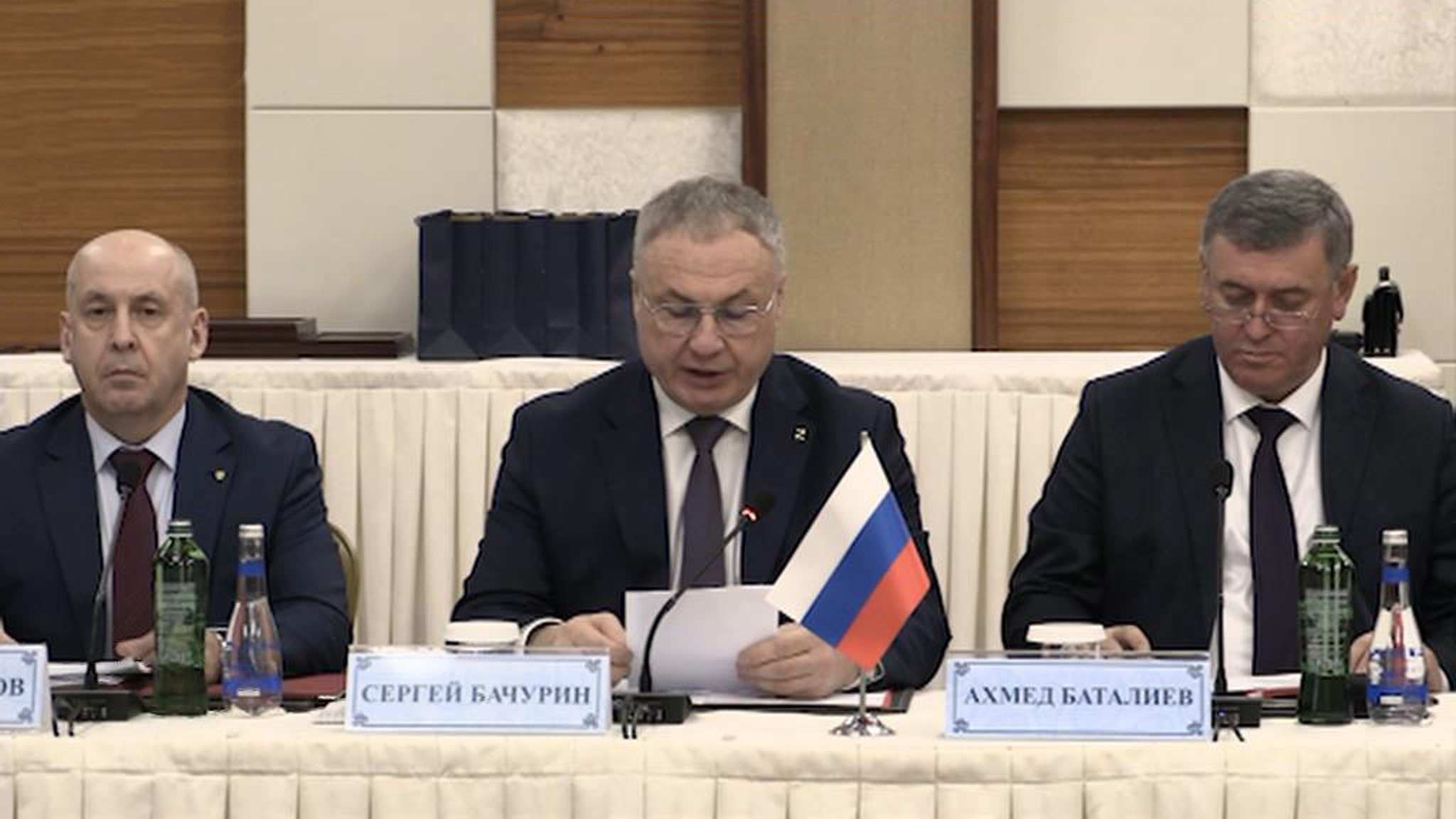 Представители МВД РФ и Азербайджана обсудили приграничное сотрудничество
