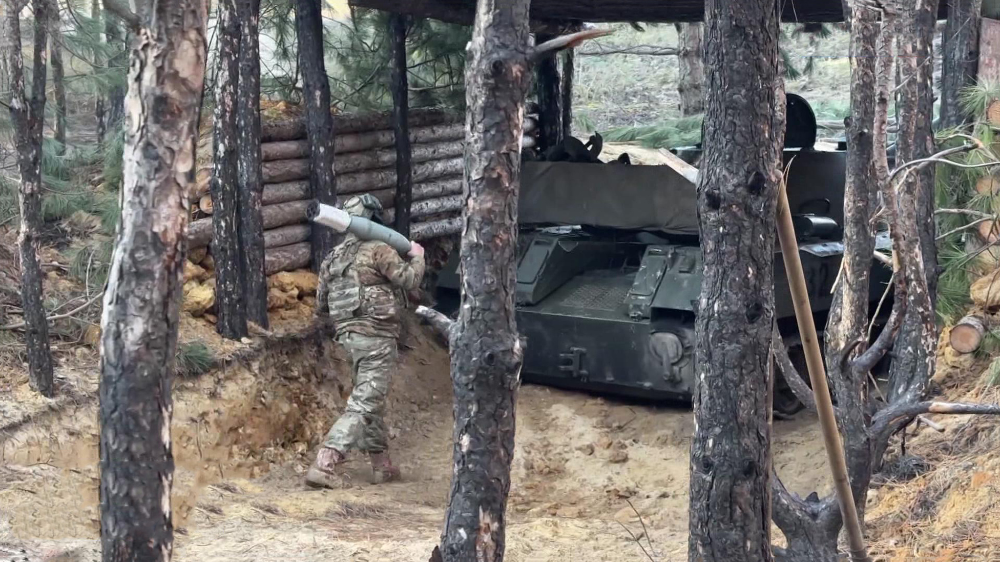 Десантники надежно держат оборону на самом горячем участке каховского направления