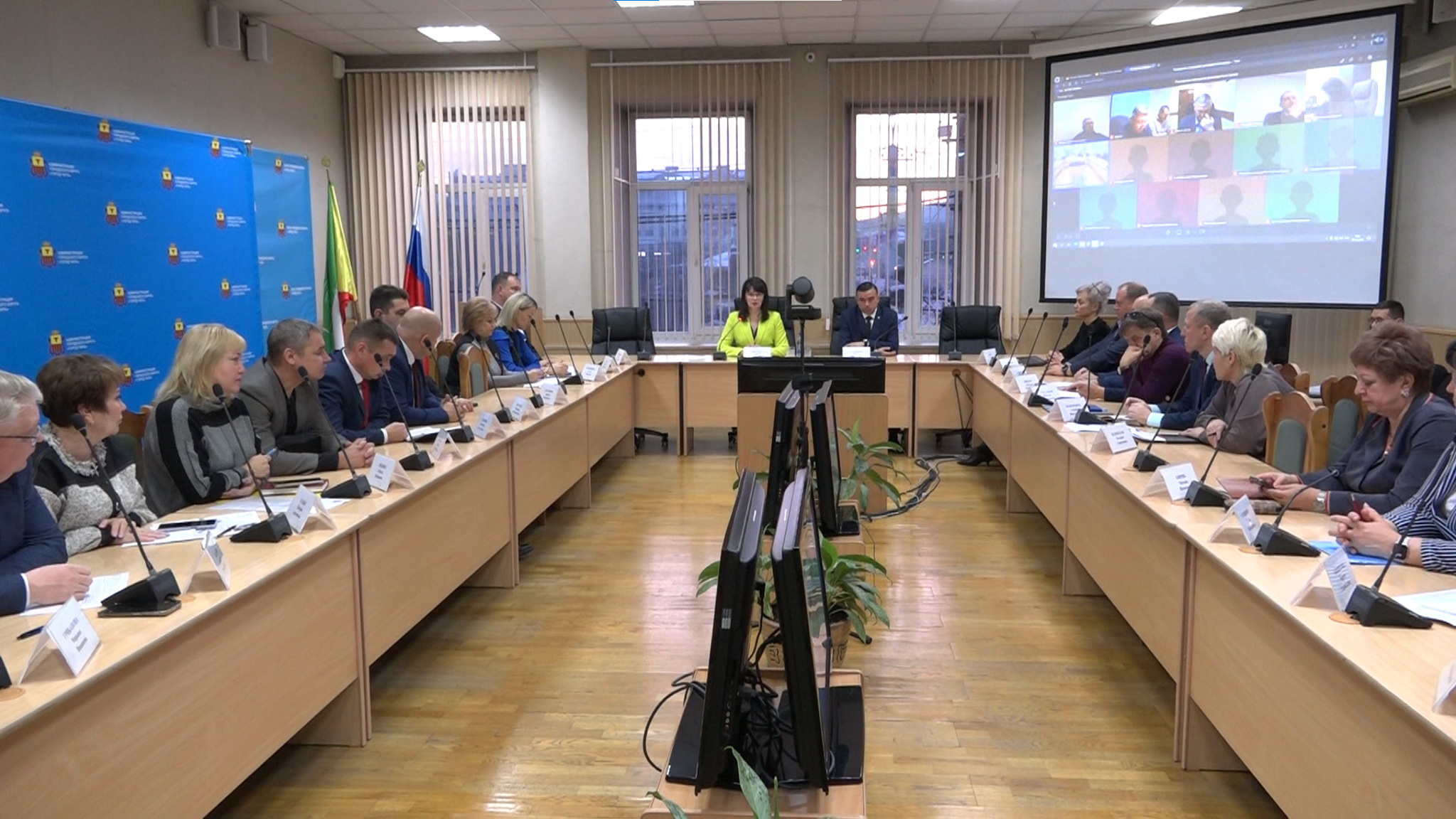 Более 400 бездомных собак отловили за неделю в Чите