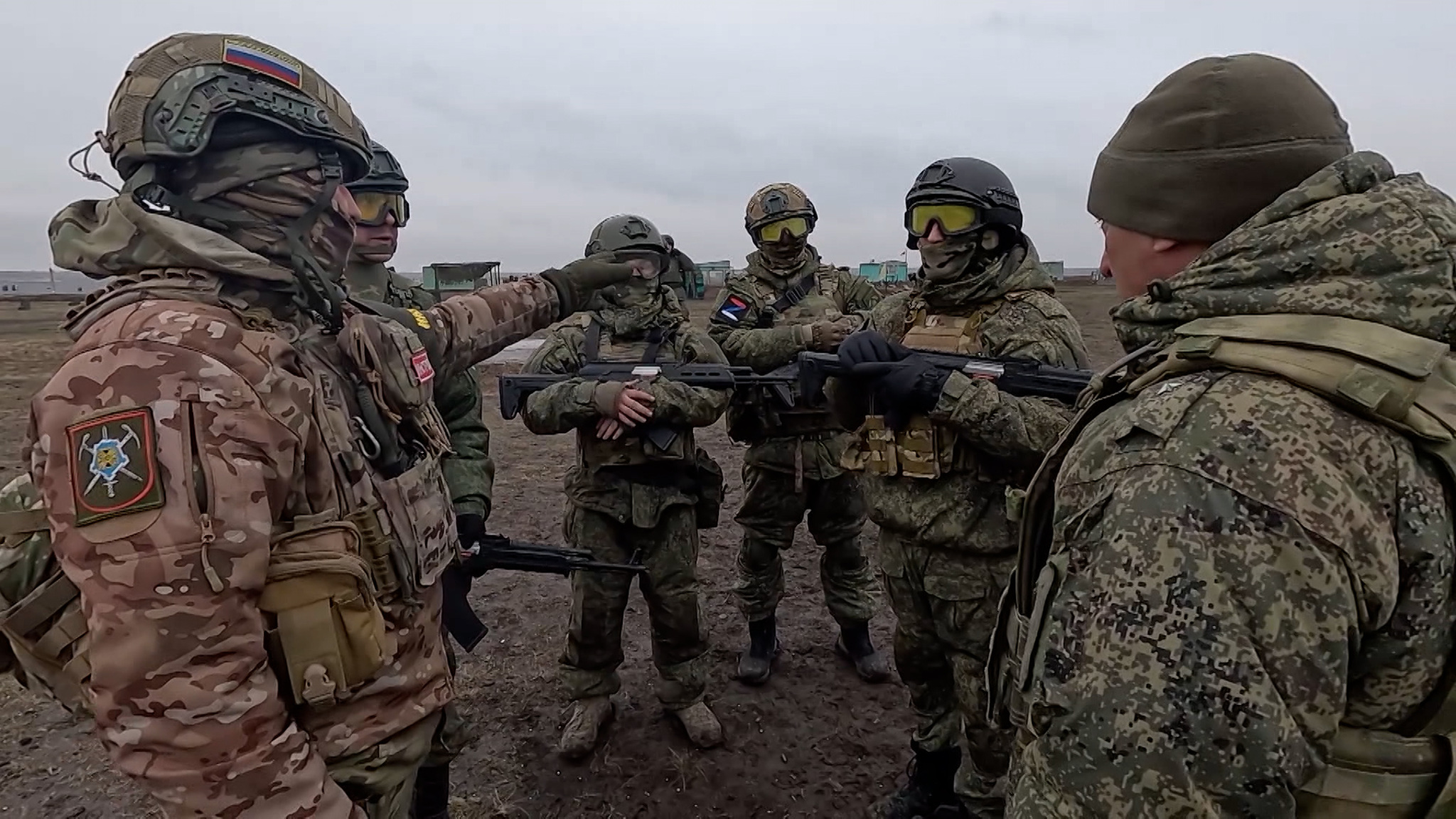 В тренировках контрактников участвуют военные психологи