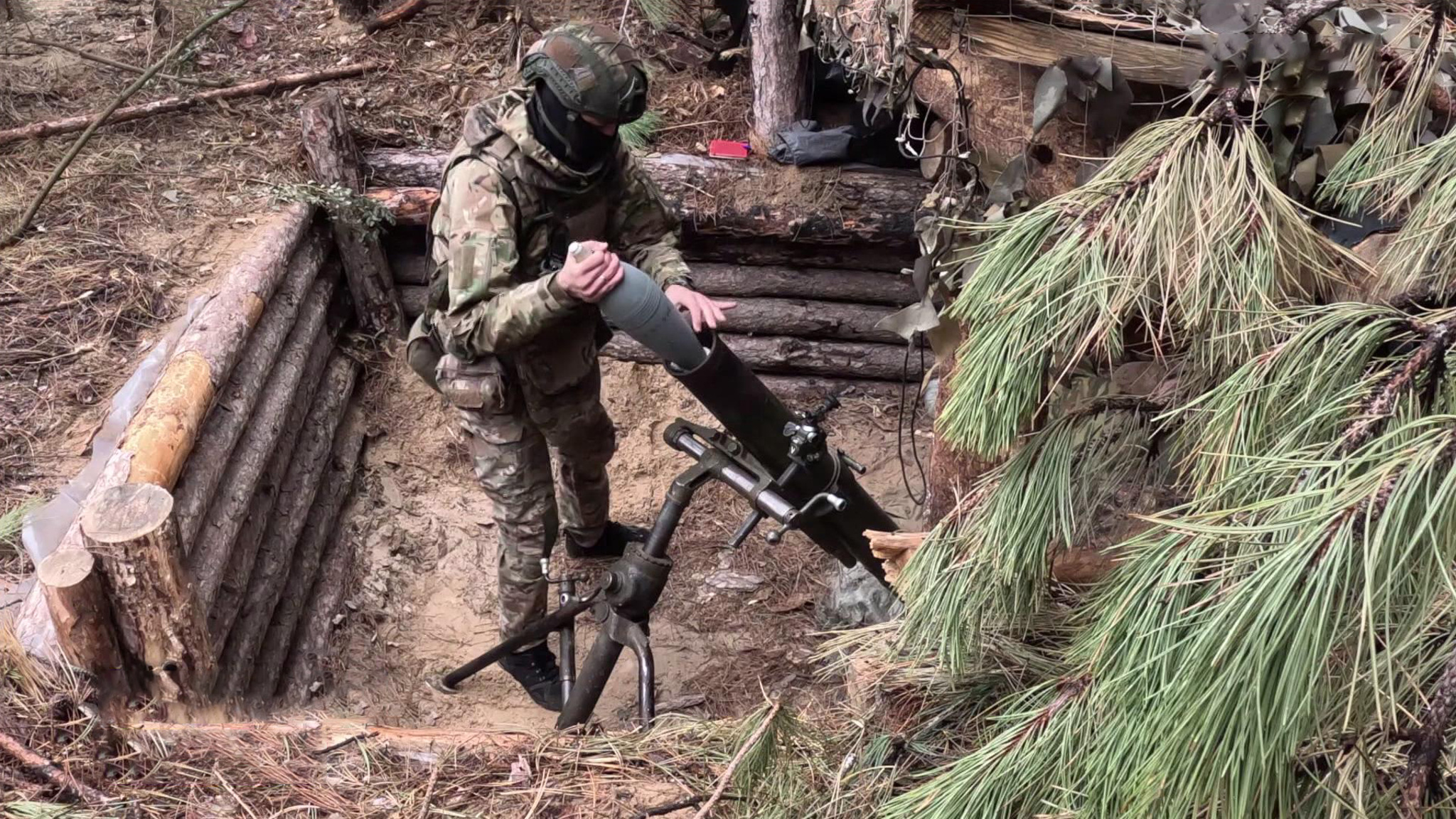 Наши десантники ведут бои на самом горячем участке каховского направления