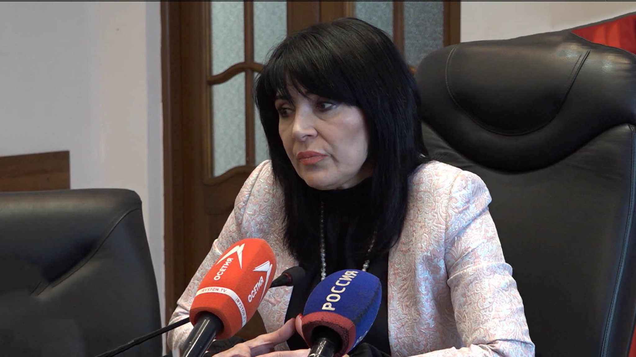 Фæллойы базарады уавæр у æнæивгæ