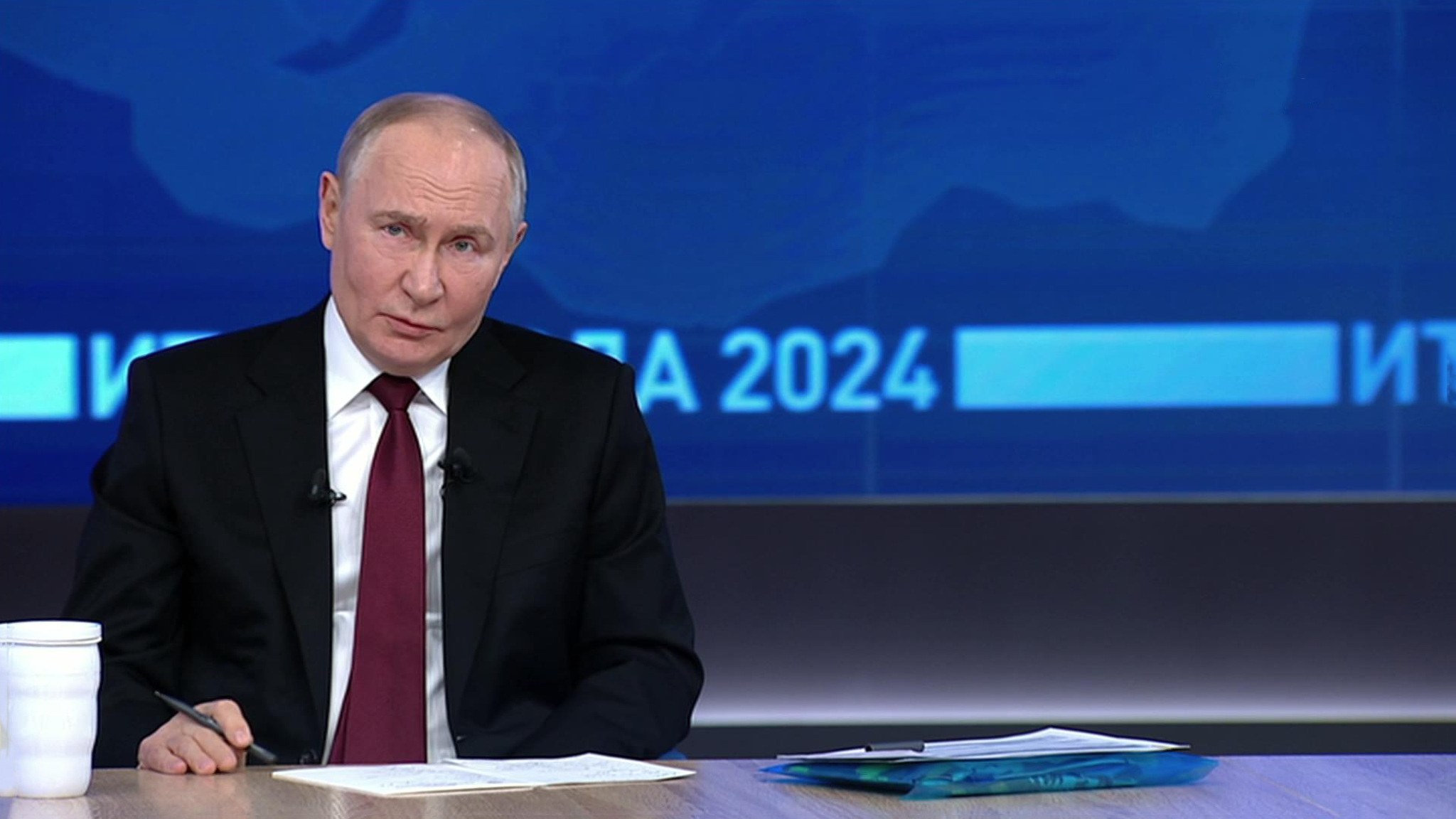 Путин: Мариуполю мы уделяем заслуженно много внимания