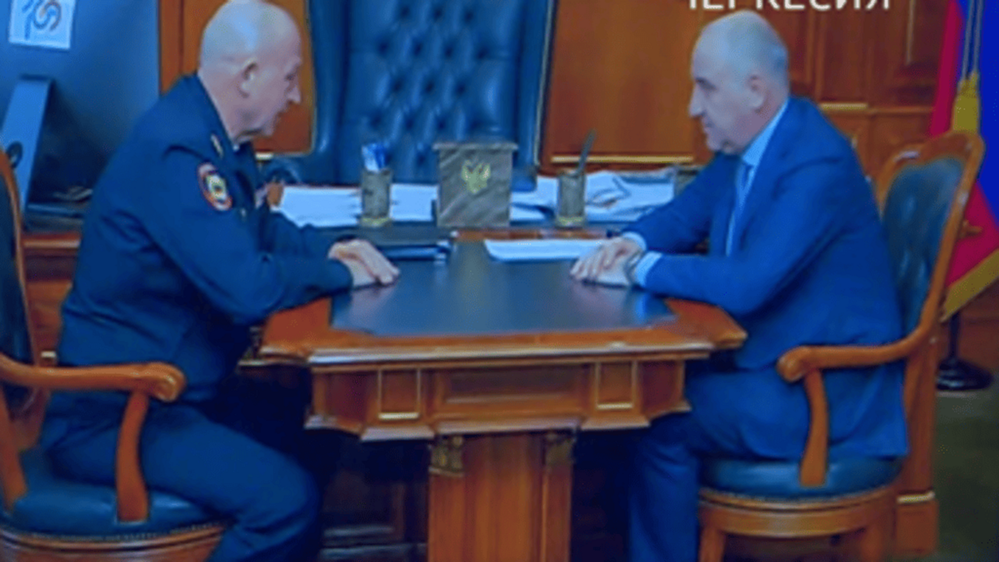 Глава Карачаево-Черкесии обсудил с руководителем регионального управления МВД вопросы взаимодействия властей и стражей порядка