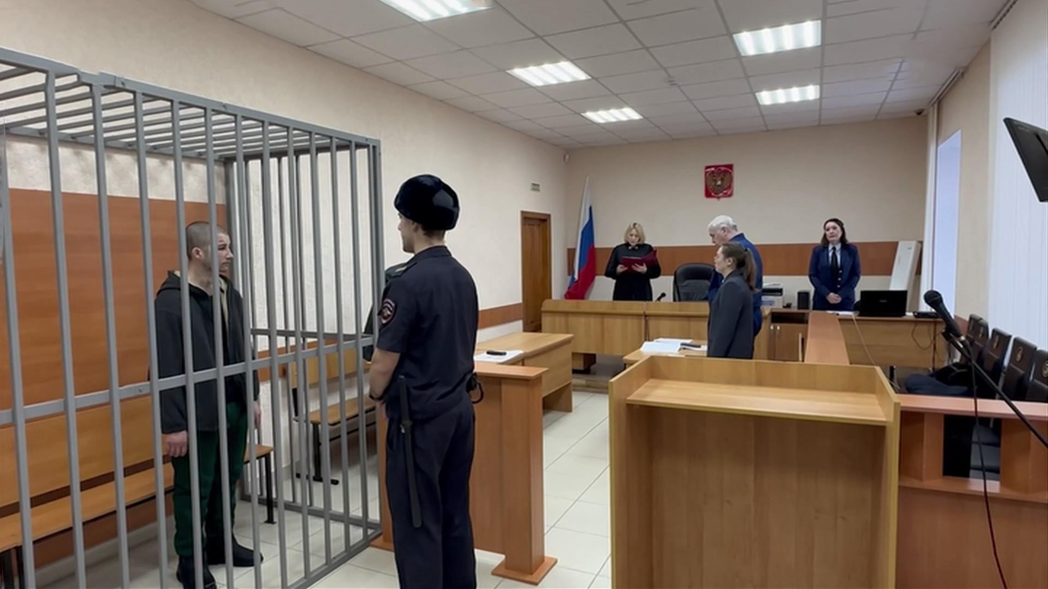Под Омском пьяный водитель наехал на пешеходов