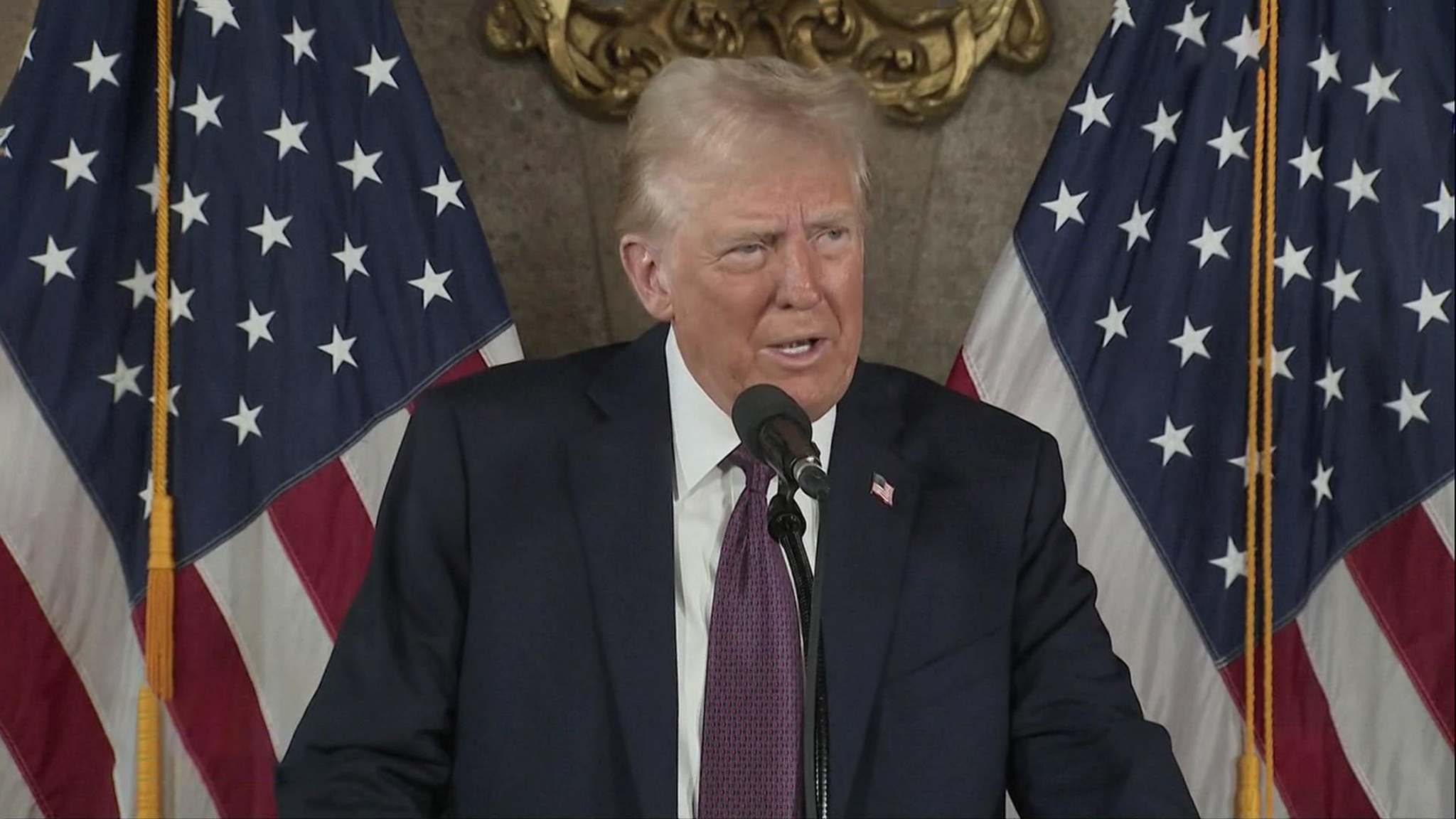 Трамп обвинил демократов в максимальной порче процесса передачи власти