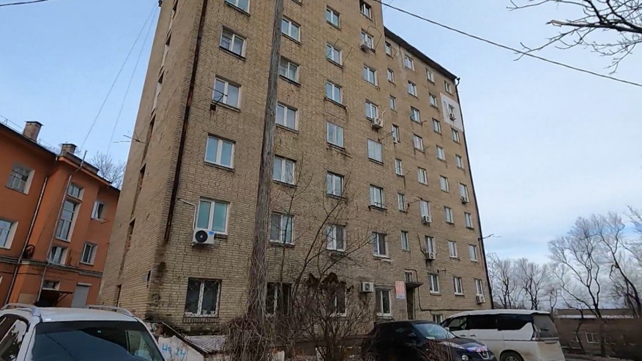 Жизнь в многоэтажке без холодной воды: жители Владивостока забыли о комфортном существовании