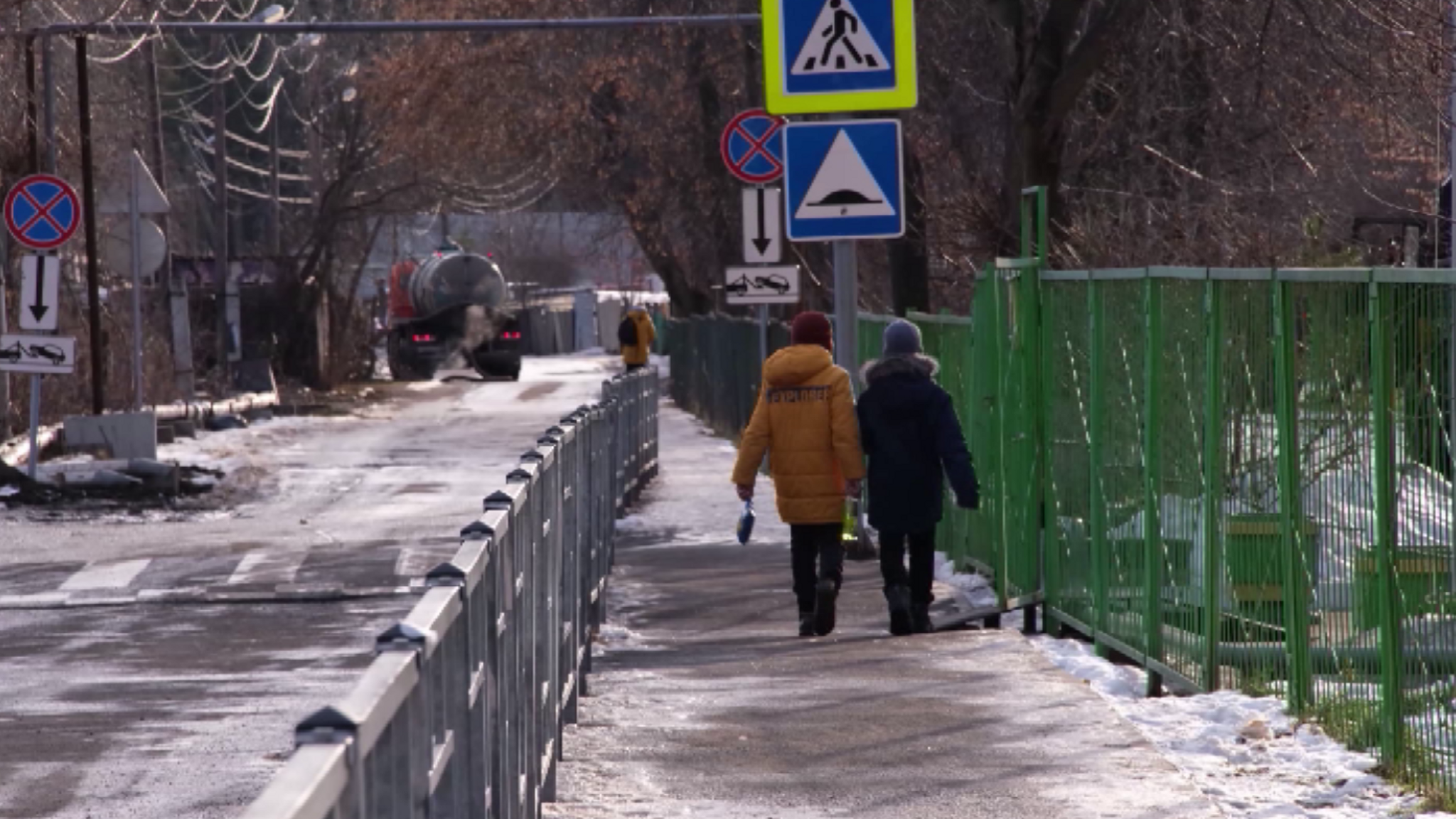 Глава Следственного комитета России Александр Бастрыкин взял на контроль дело об избиении маленькой красноярки