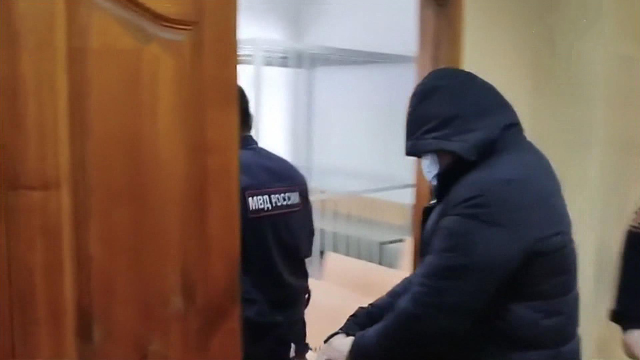 На Урале арестован мужчина, обвиняемый в убийстве семи человек в 1993 году