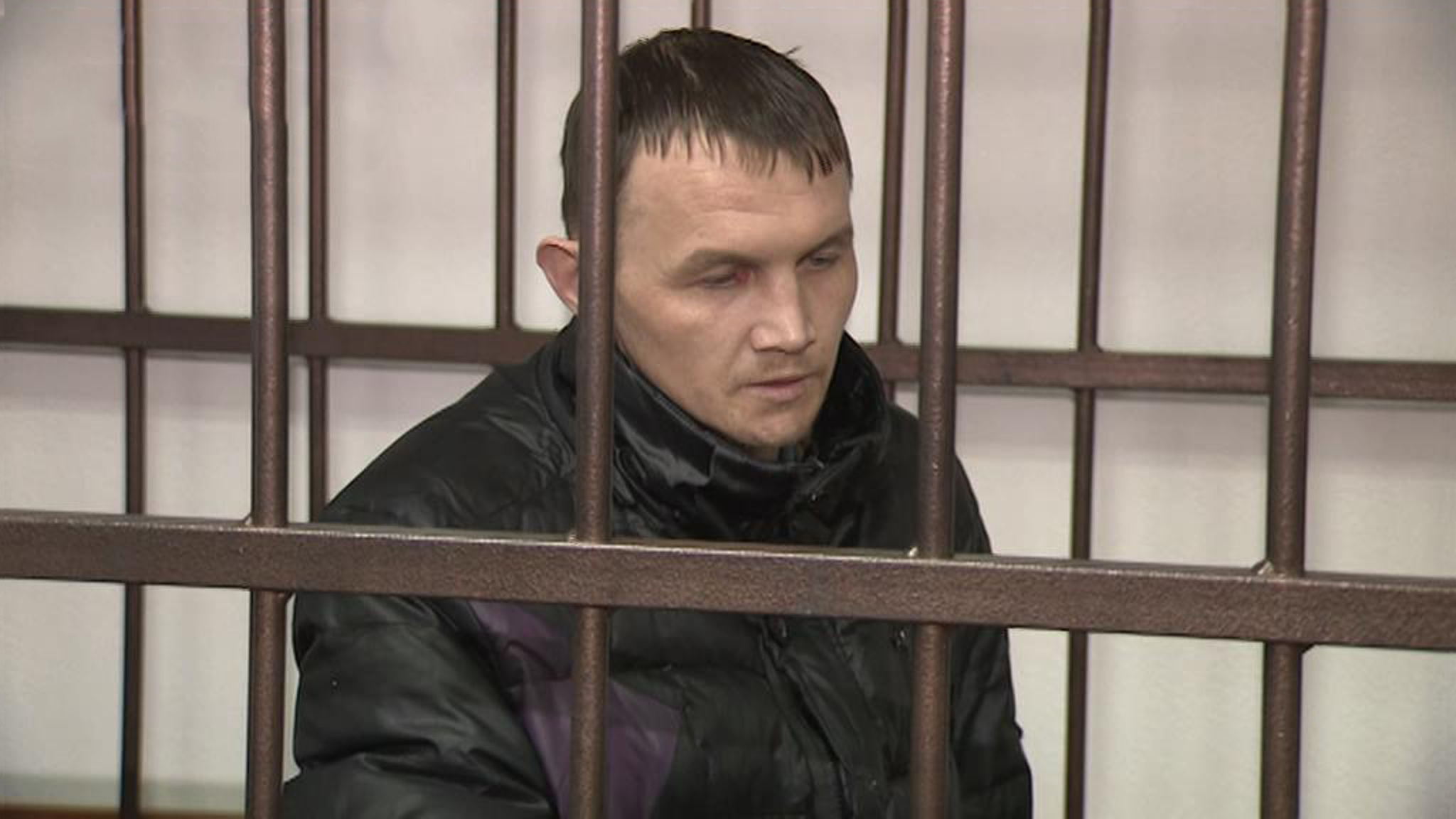 Суд арестовал главу семейства по подозрению в тройном убийстве