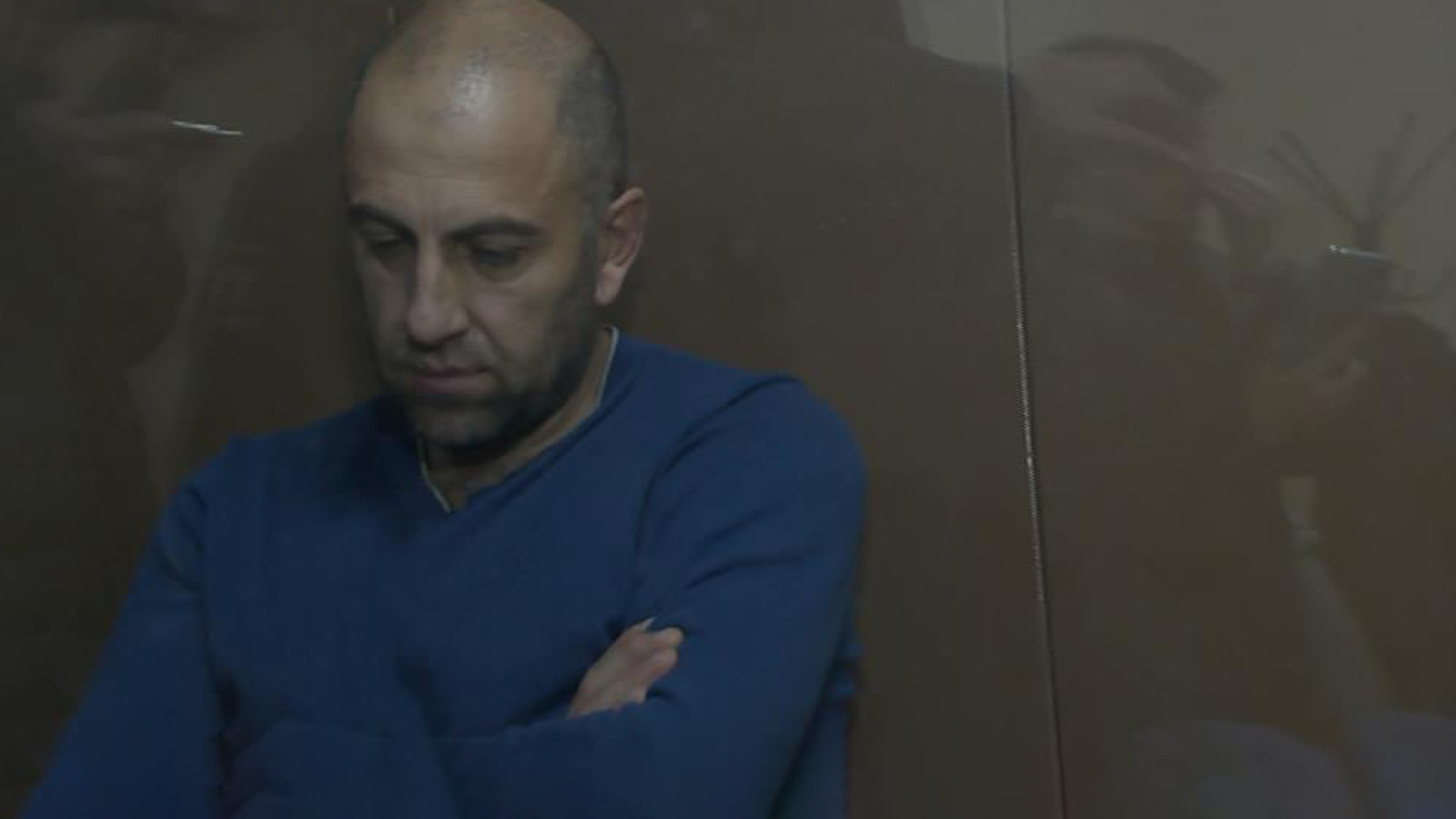 Вынесен приговор автоматчику, убившему судебного пристава из ревности